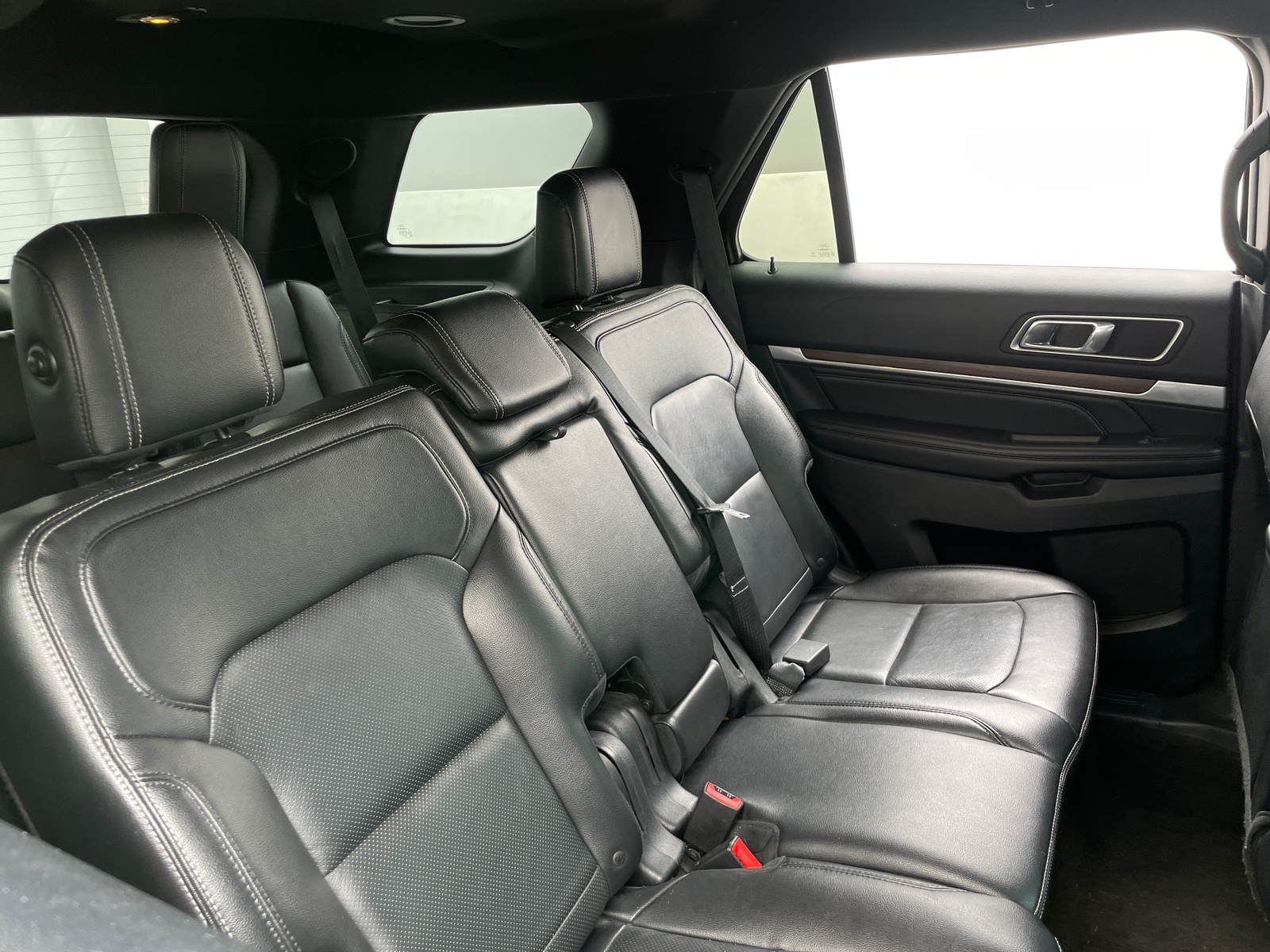 Thumbnail: 2016 Ford Explorer - 5