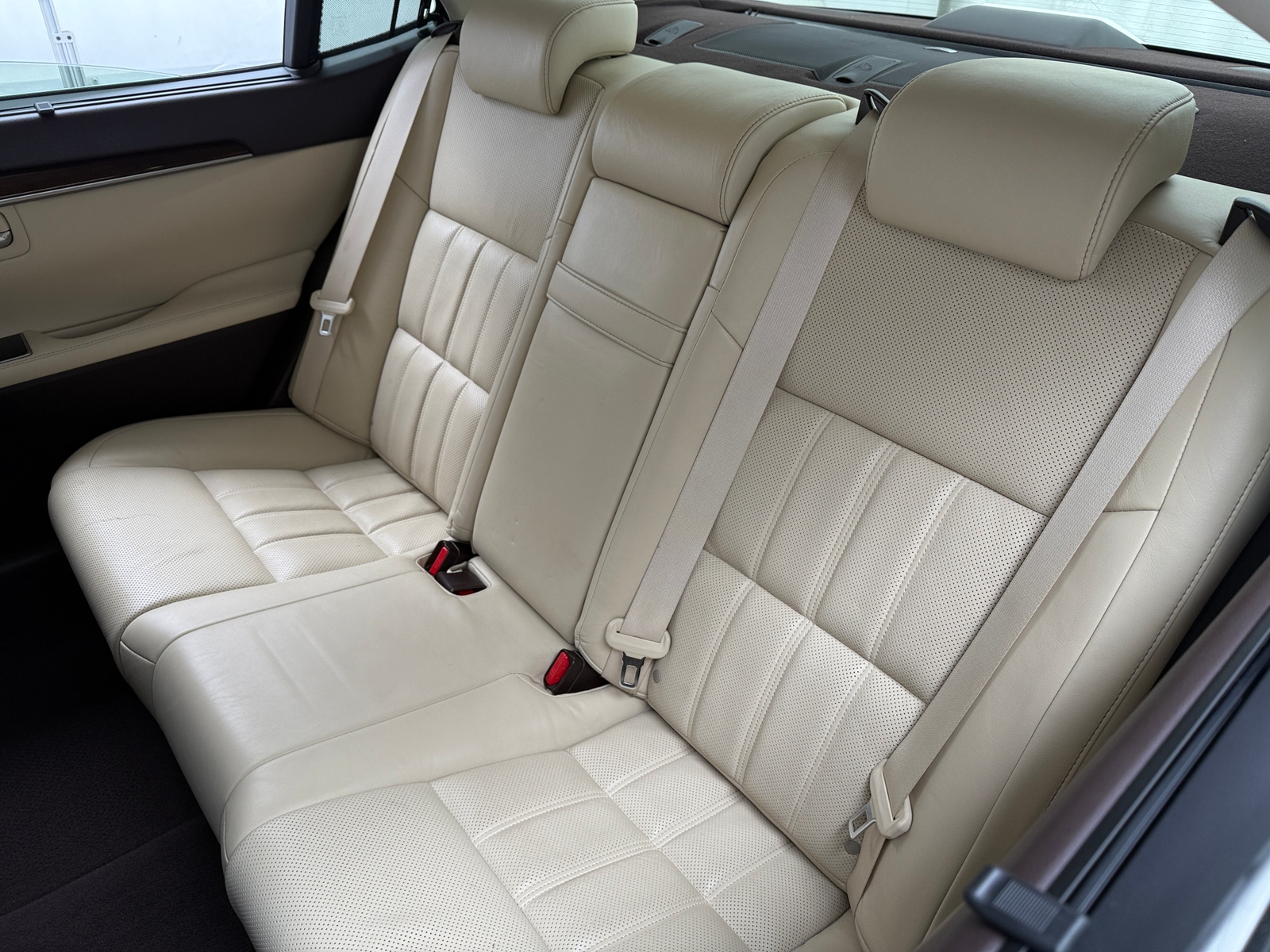 Thumbnail: 2016 Lexus ES - 5