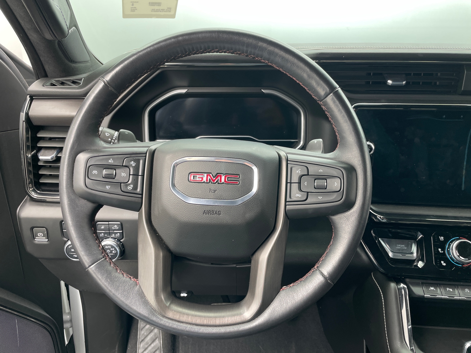 Thumbnail: 2023 GMC Sierra 1500 - 4