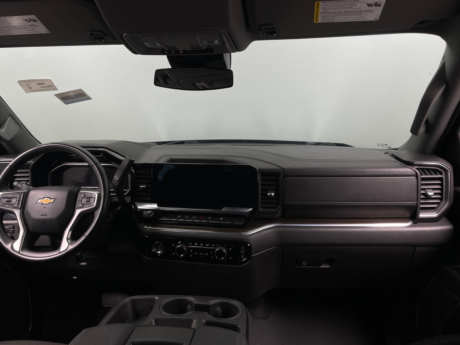 Thumbnail: 2023 Chevrolet Silverado 1500 - 3