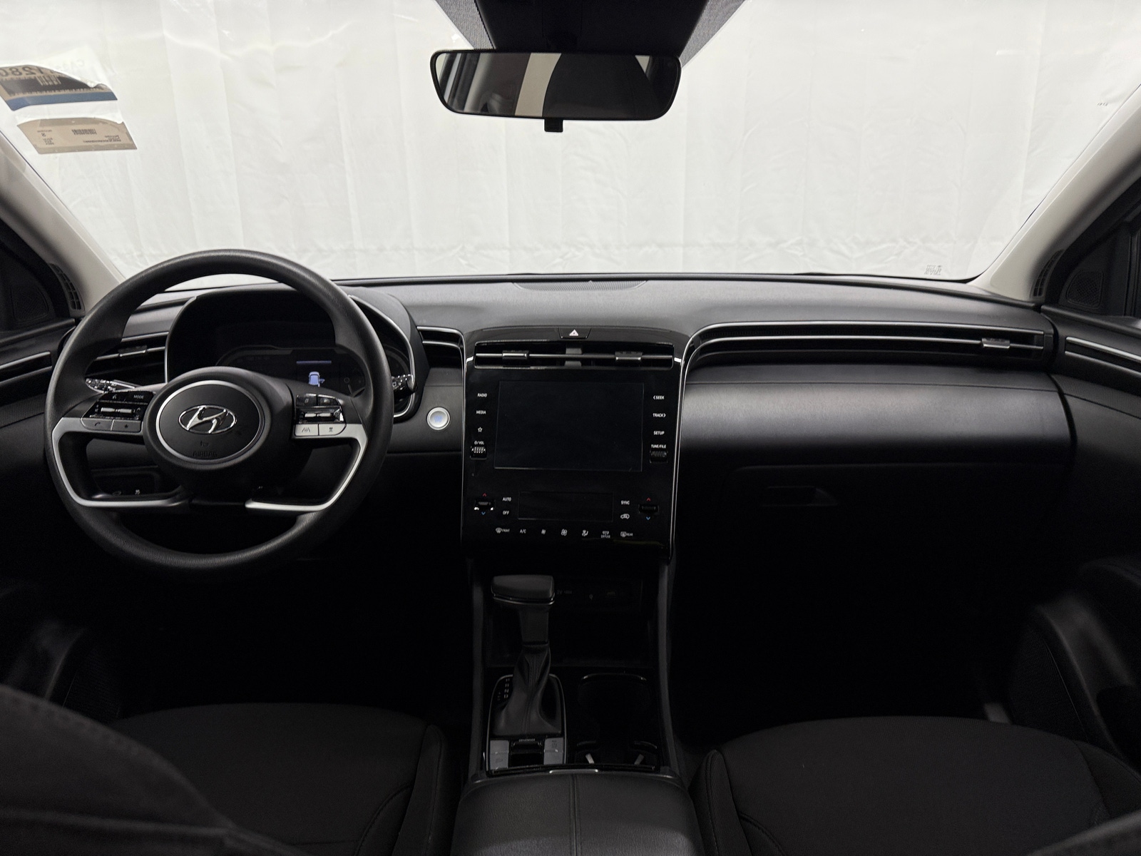 Thumbnail: 2024 Hyundai Tucson - 3