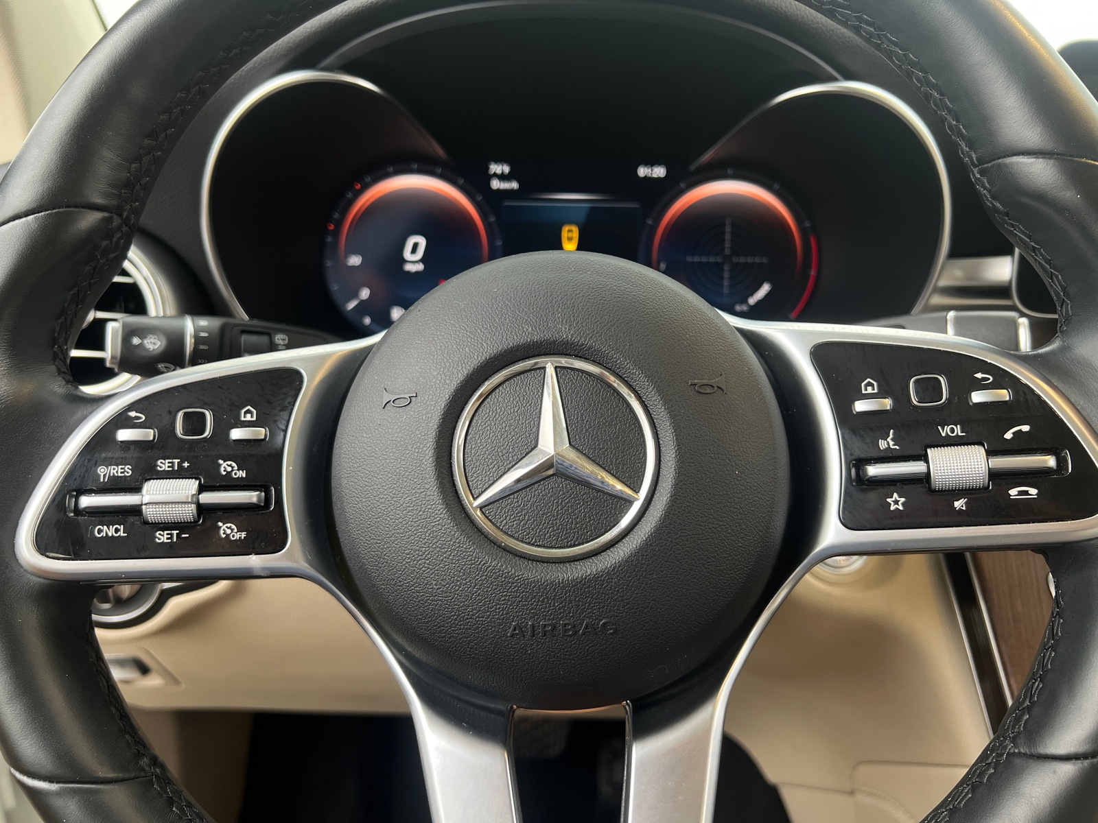 Thumbnail: 2020 Mercedes-Benz GLC - 4