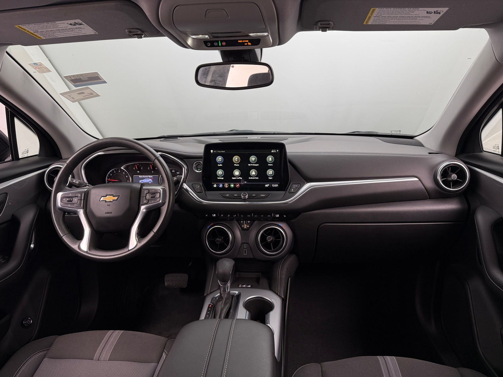 Thumbnail: 2023 Chevrolet Blazer - 3