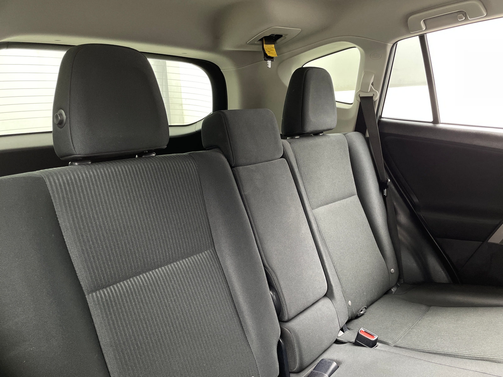 Thumbnail: 2017 Toyota RAV4 - 6