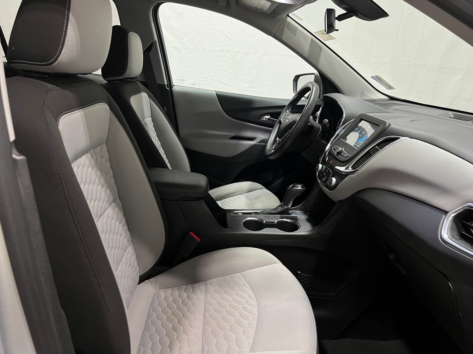 Thumbnail: 2018 Chevrolet Equinox - 2