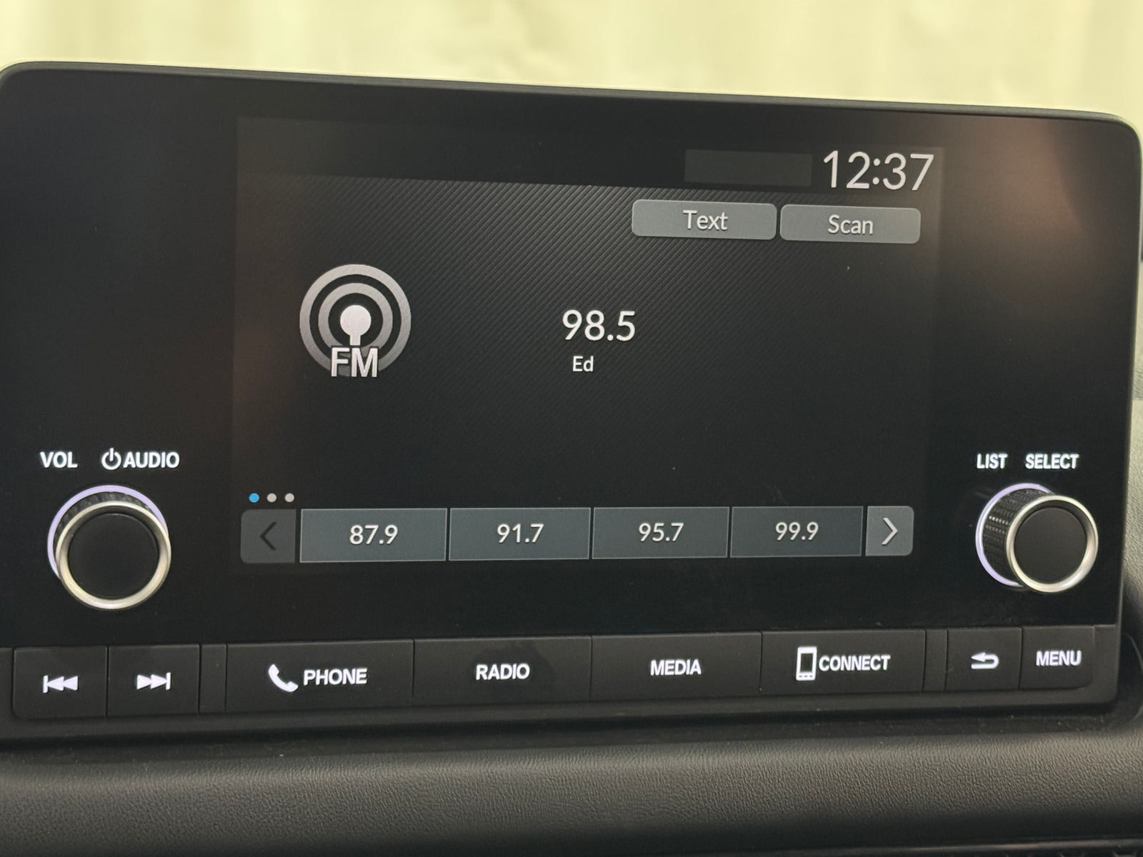 Thumbnail: 2024 Honda HR-V - 4