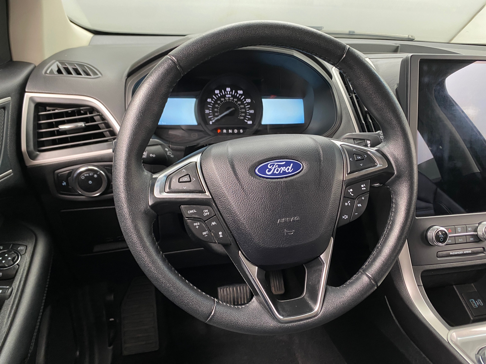 Thumbnail: 2024 Ford Edge - 4