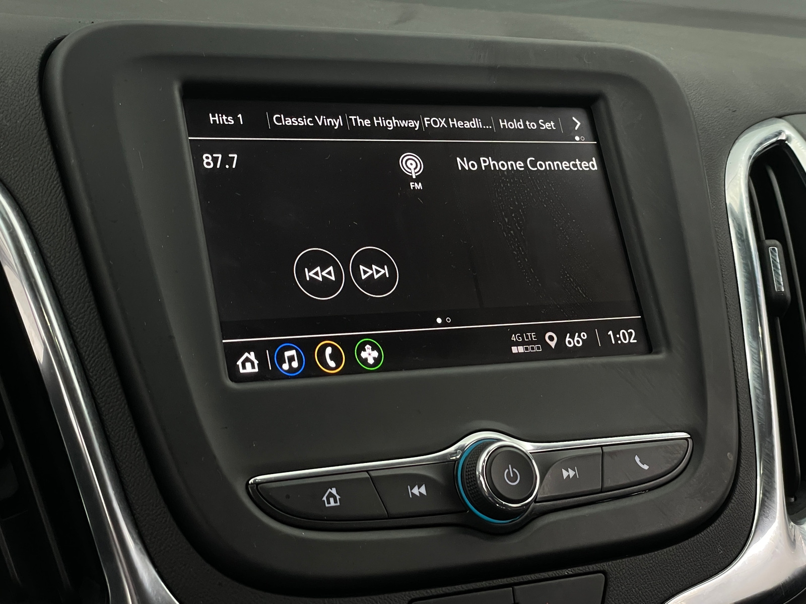 Thumbnail: 2023 Chevrolet Equinox - 4