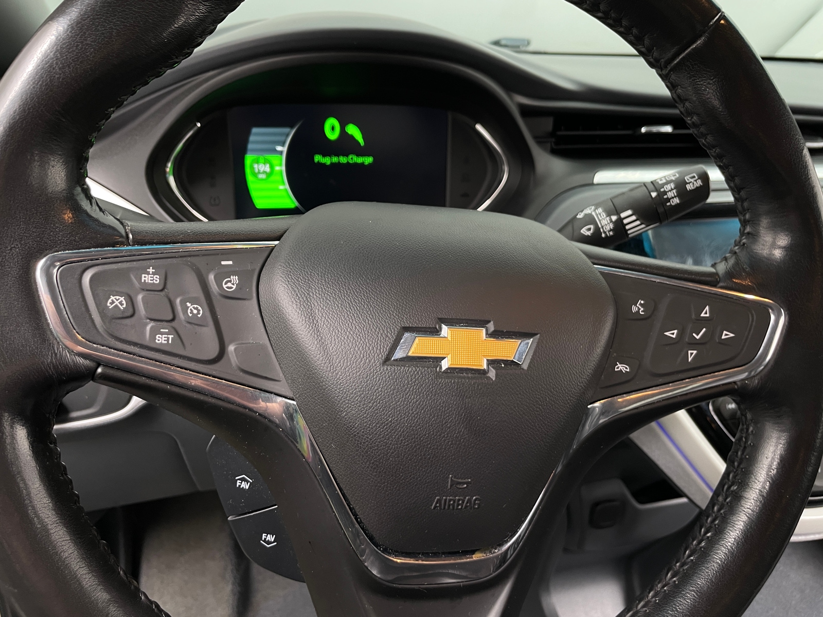 Thumbnail: 2019 Chevrolet Bolt EV - 4
