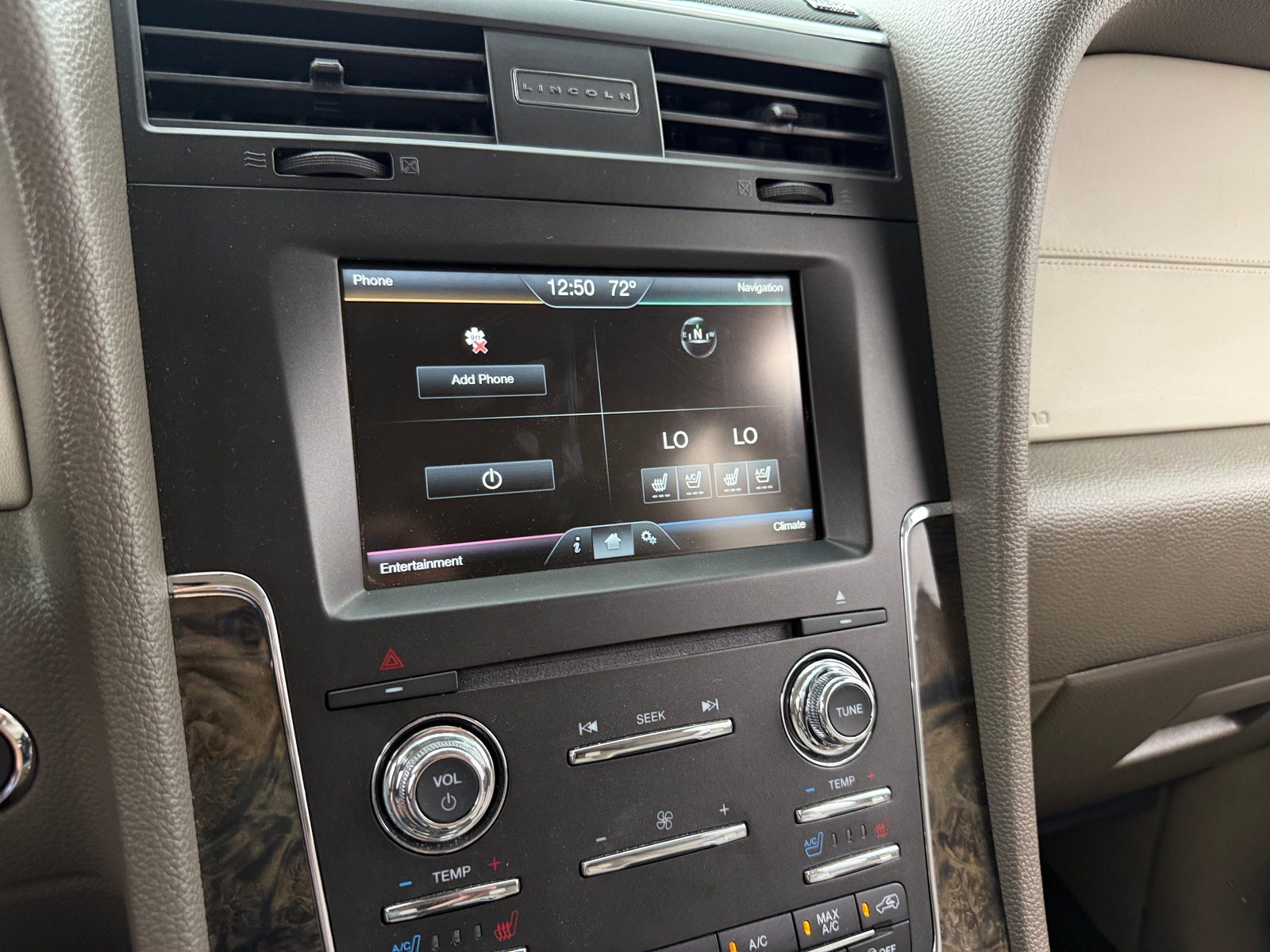 Thumbnail: 2015 Lincoln Navigator - 3