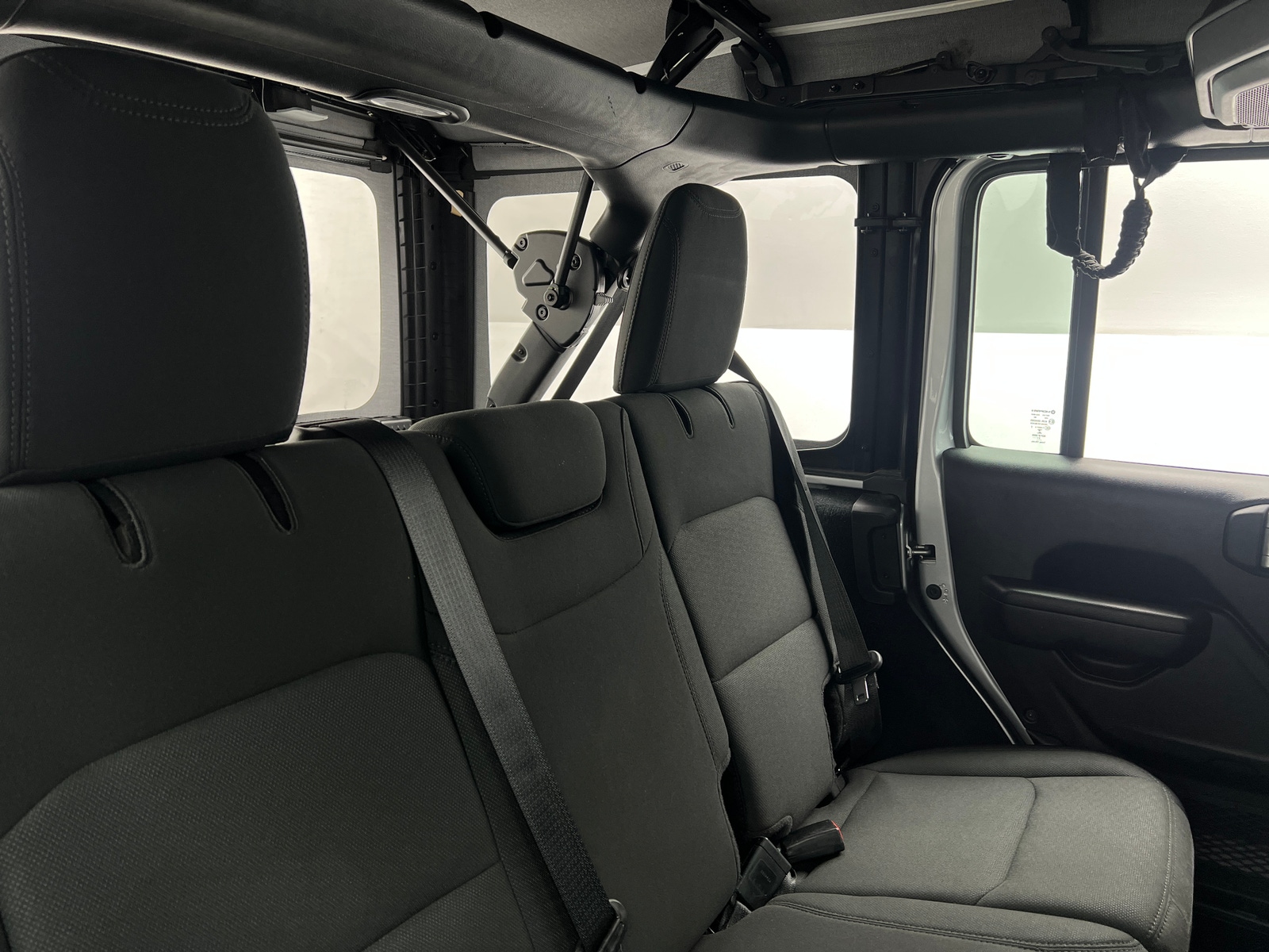 Thumbnail: 2022 Jeep Wrangler - 6