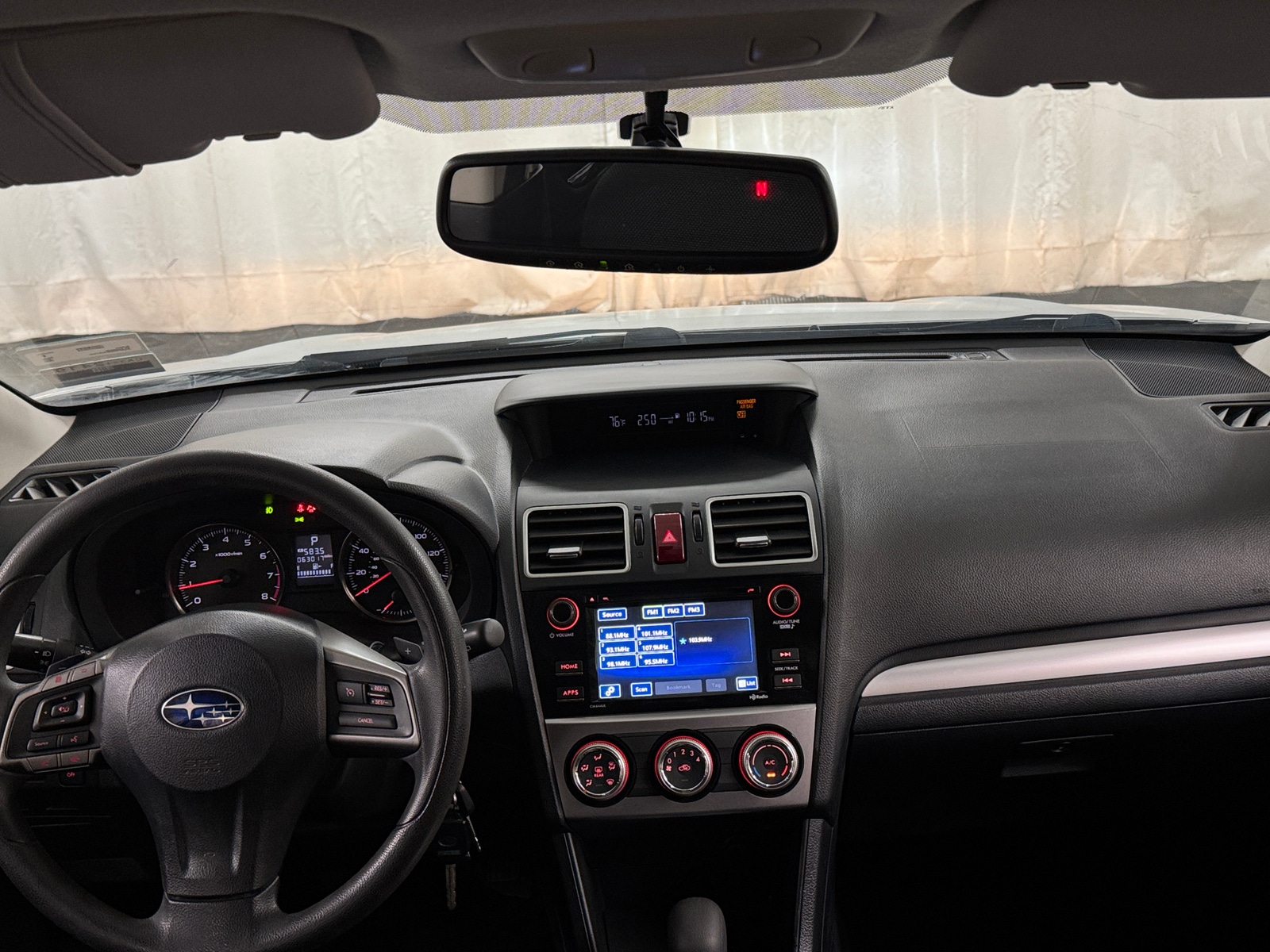 Thumbnail: 2015 Subaru XV Crosstrek - 3