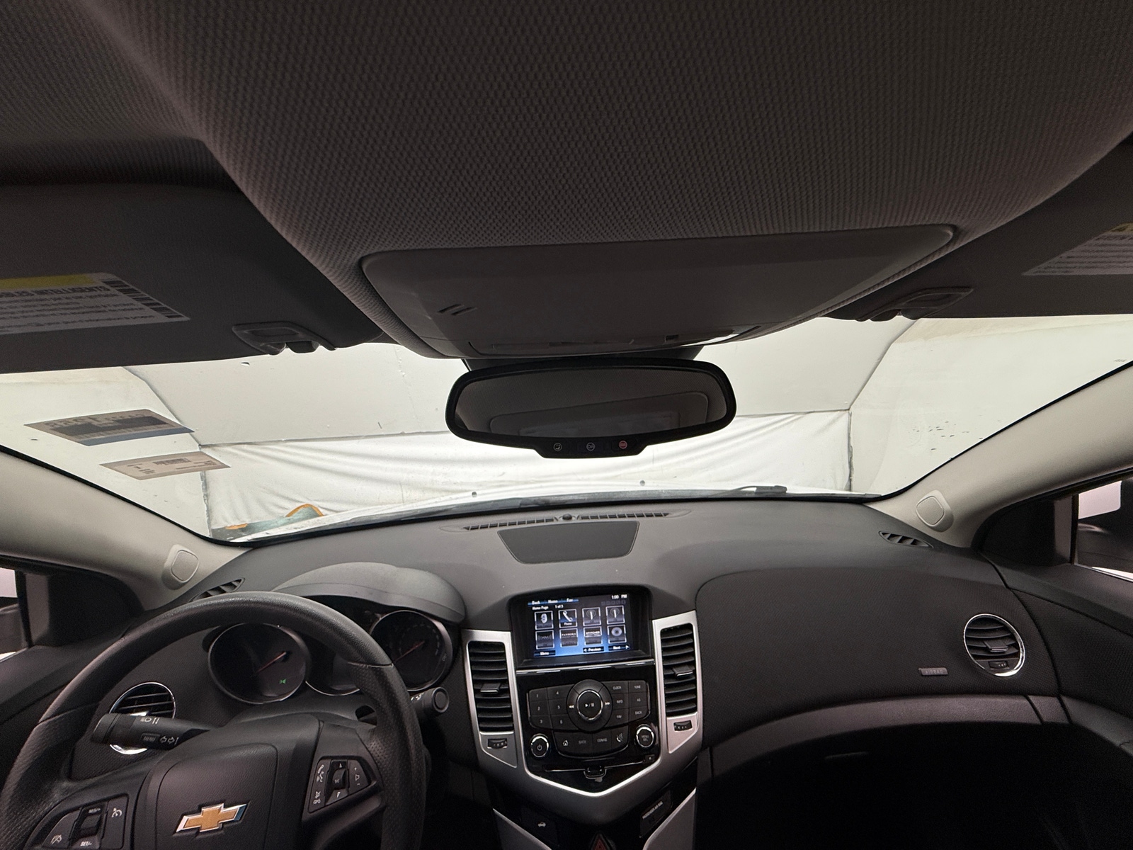 Thumbnail: 2015 Chevrolet Cruze - 3