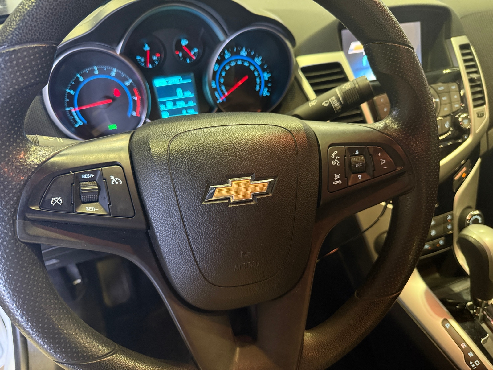 Thumbnail: 2015 Chevrolet Cruze - 5