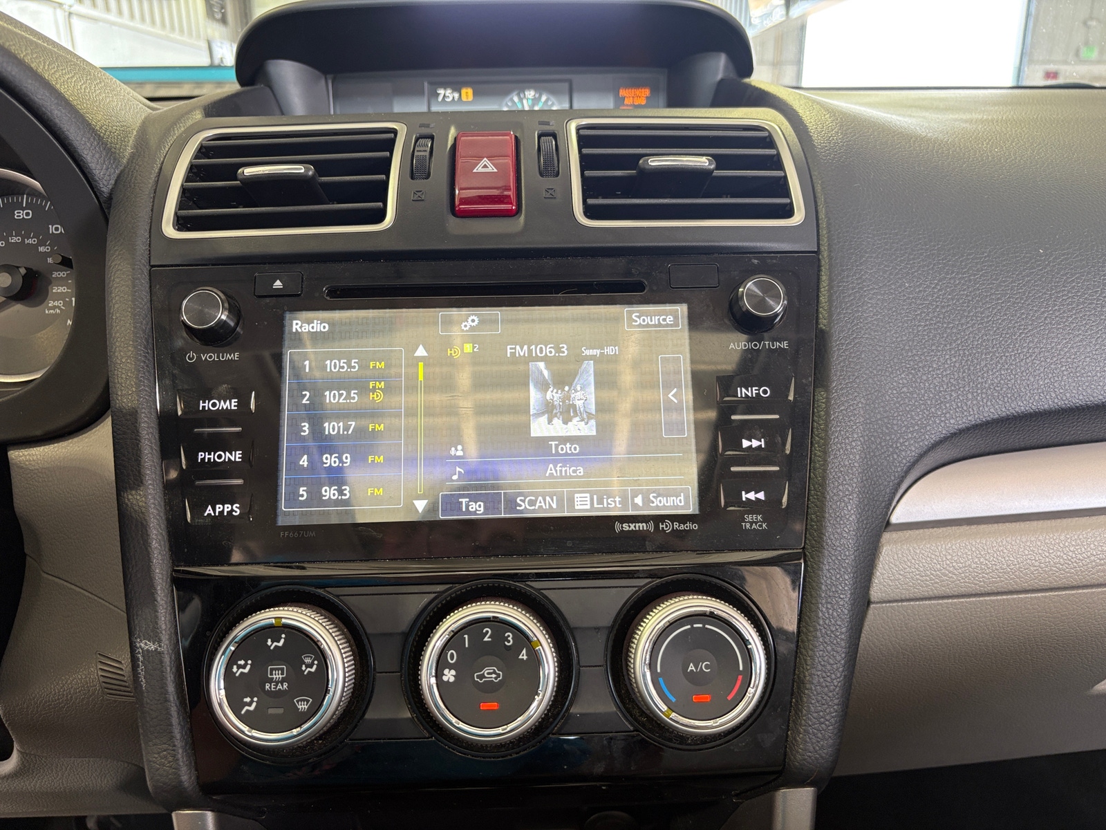 Thumbnail: 2016 Subaru Forester - 4