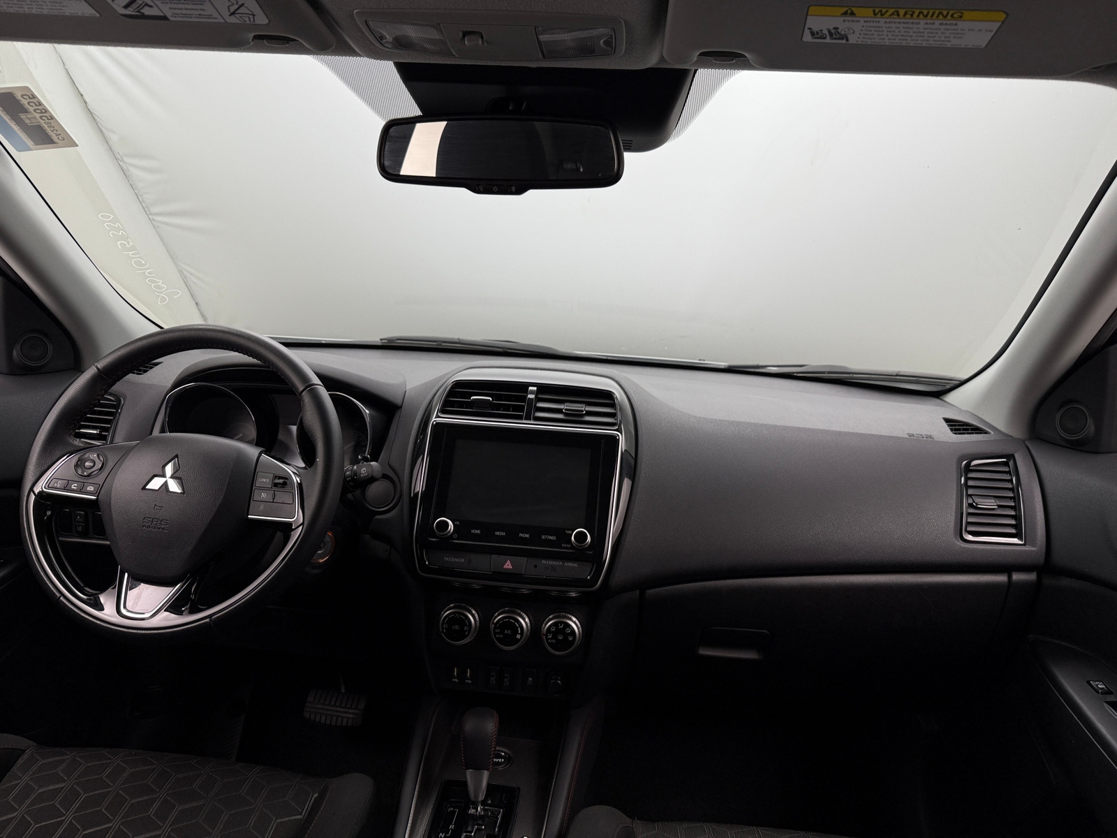 Thumbnail: 2024 Mitsubishi Outlander Sport - 3