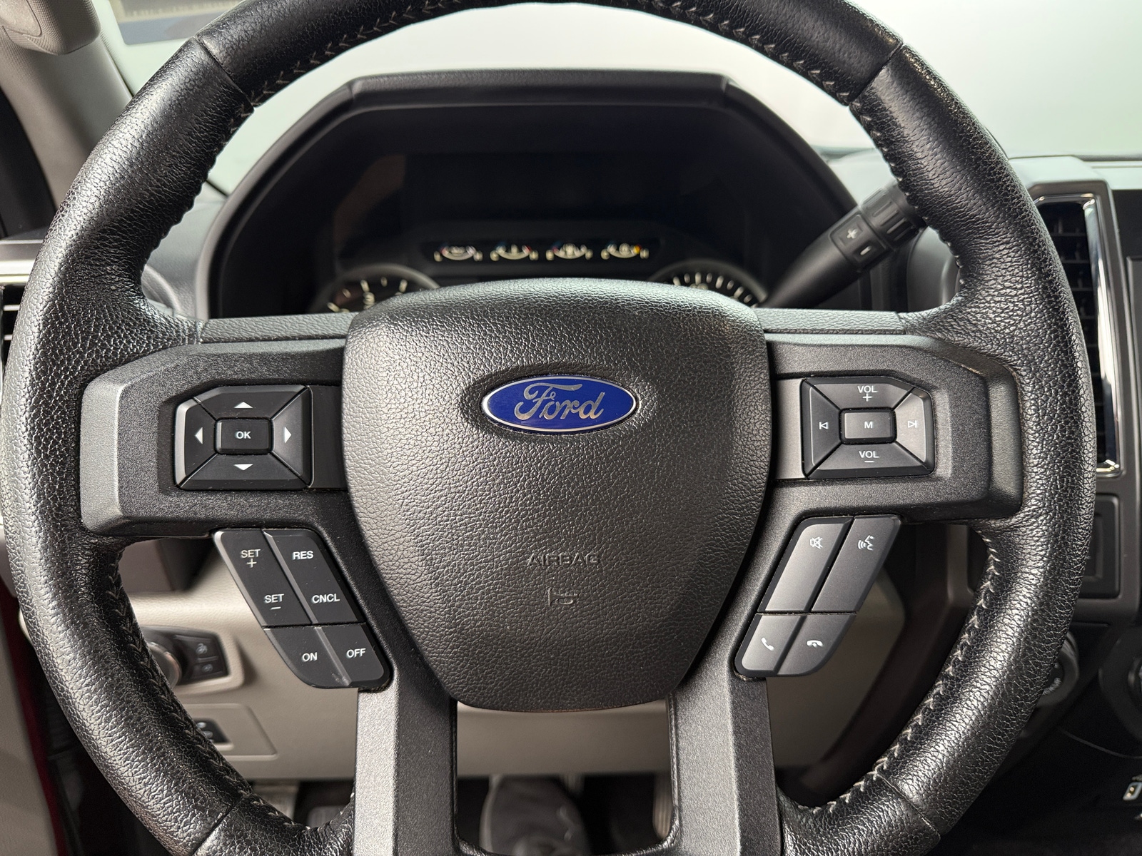 Thumbnail: 2016 Ford Econoline - 5