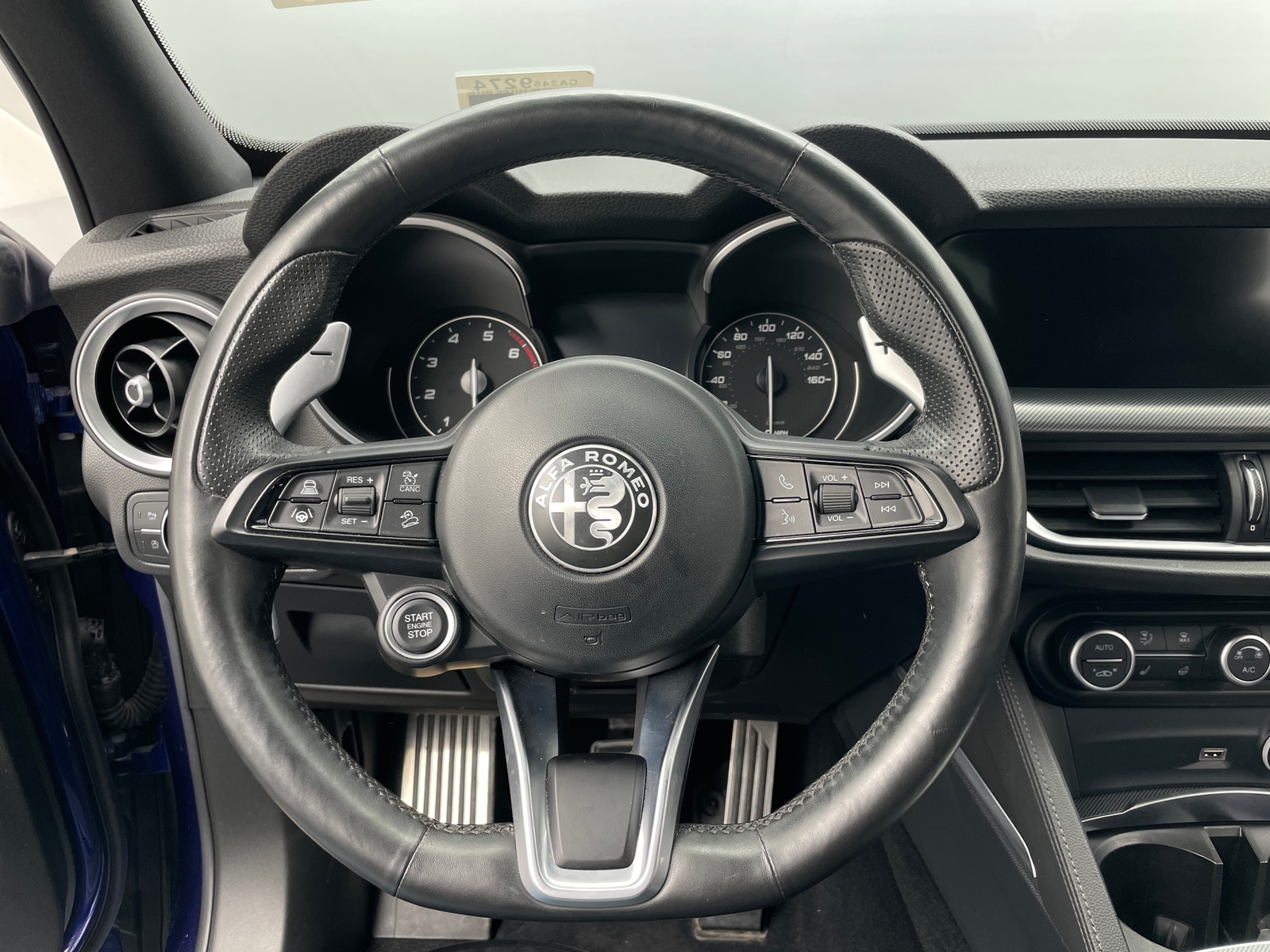 Thumbnail: 2021 Alfa Romeo Stelvio - 4