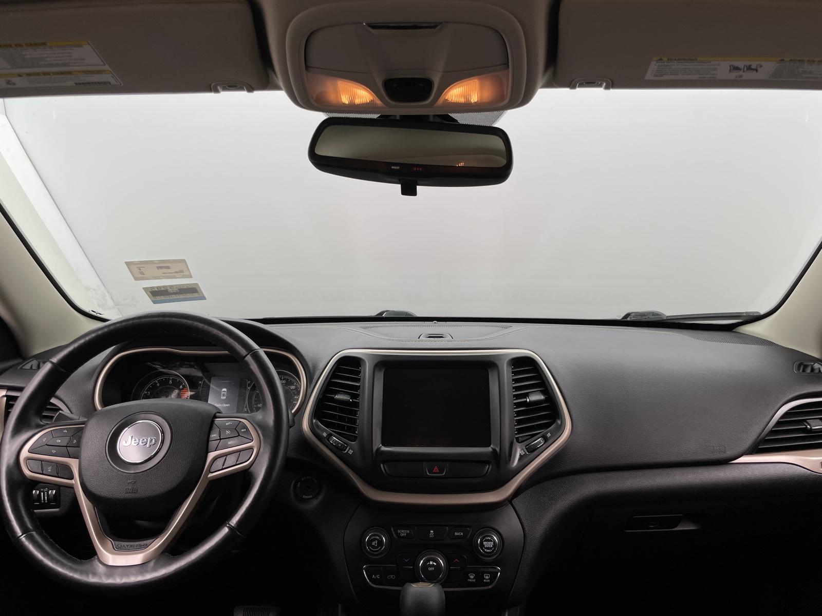 Thumbnail: 2017 Jeep Cherokee - 3