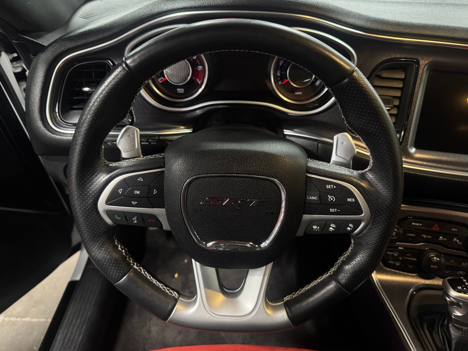 Thumbnail: 2015 Dodge Challenger - 3