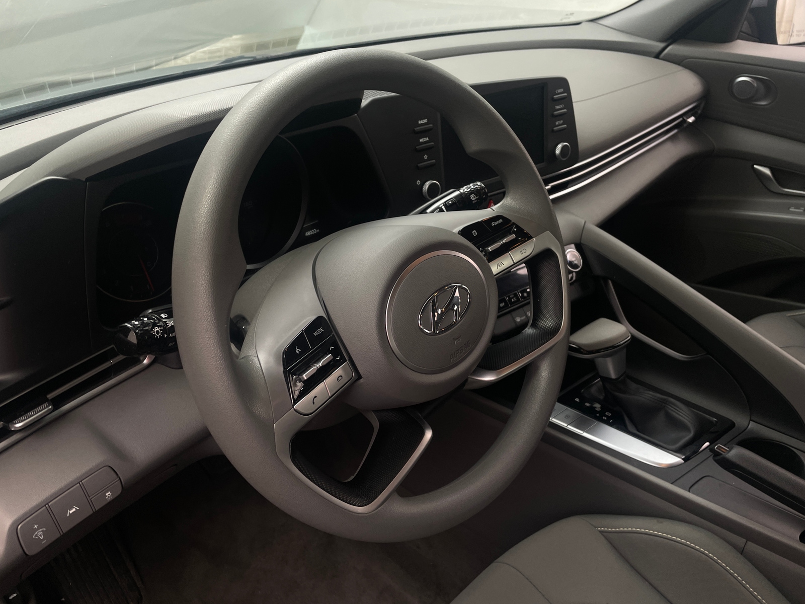 Thumbnail: 2023 Hyundai Elantra - 5