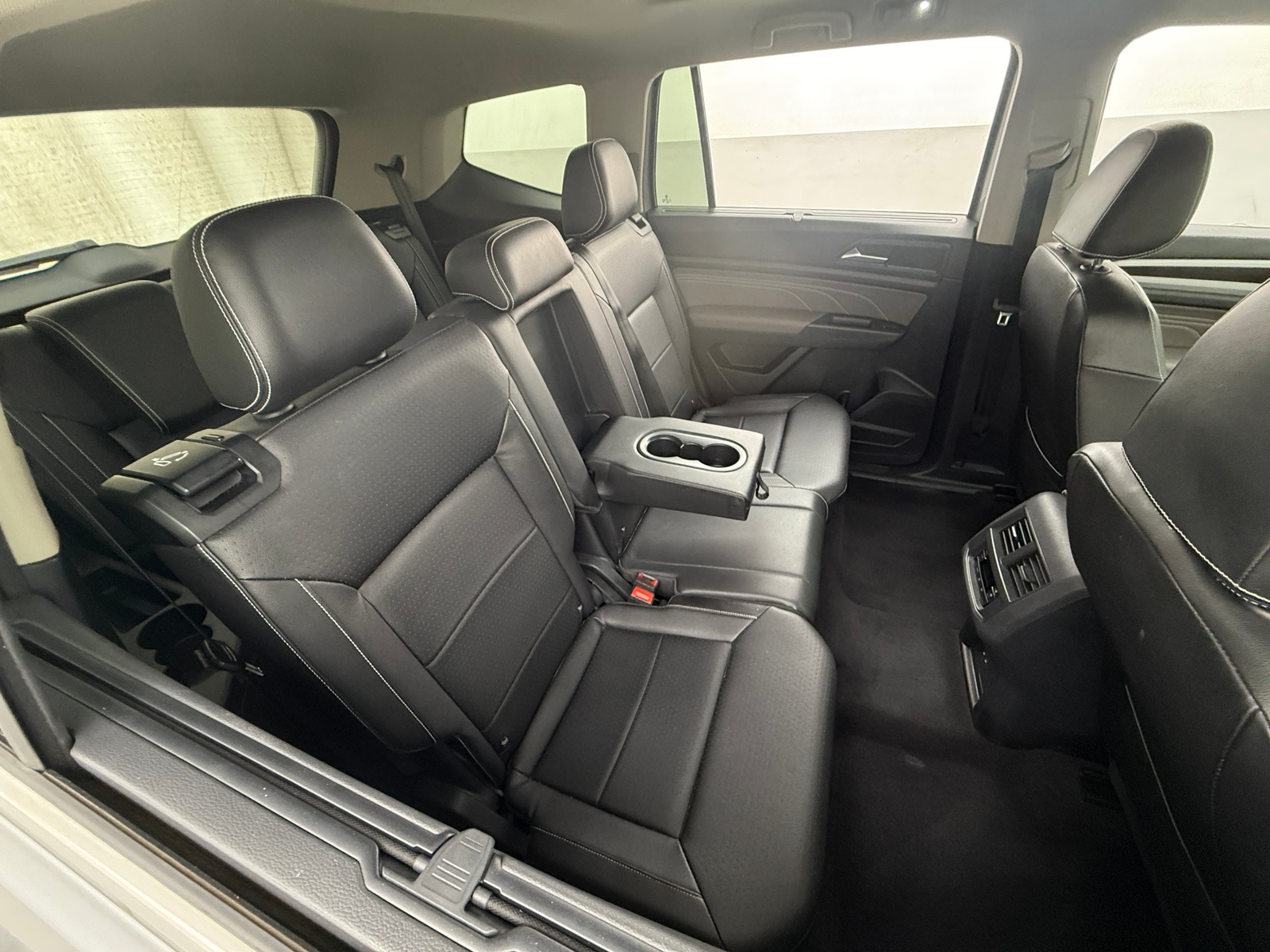 Thumbnail: 2023 Volkswagen Atlas - 5