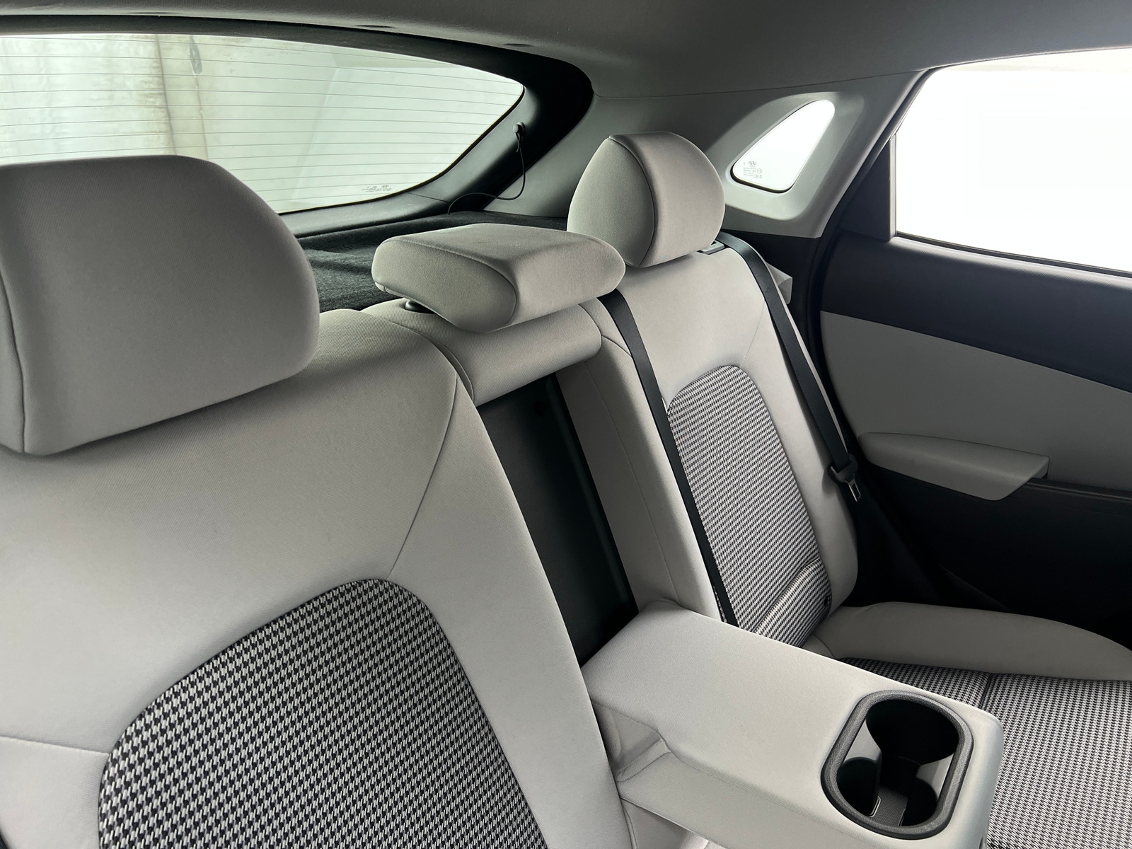 Thumbnail: 2022 Hyundai Kona - 6