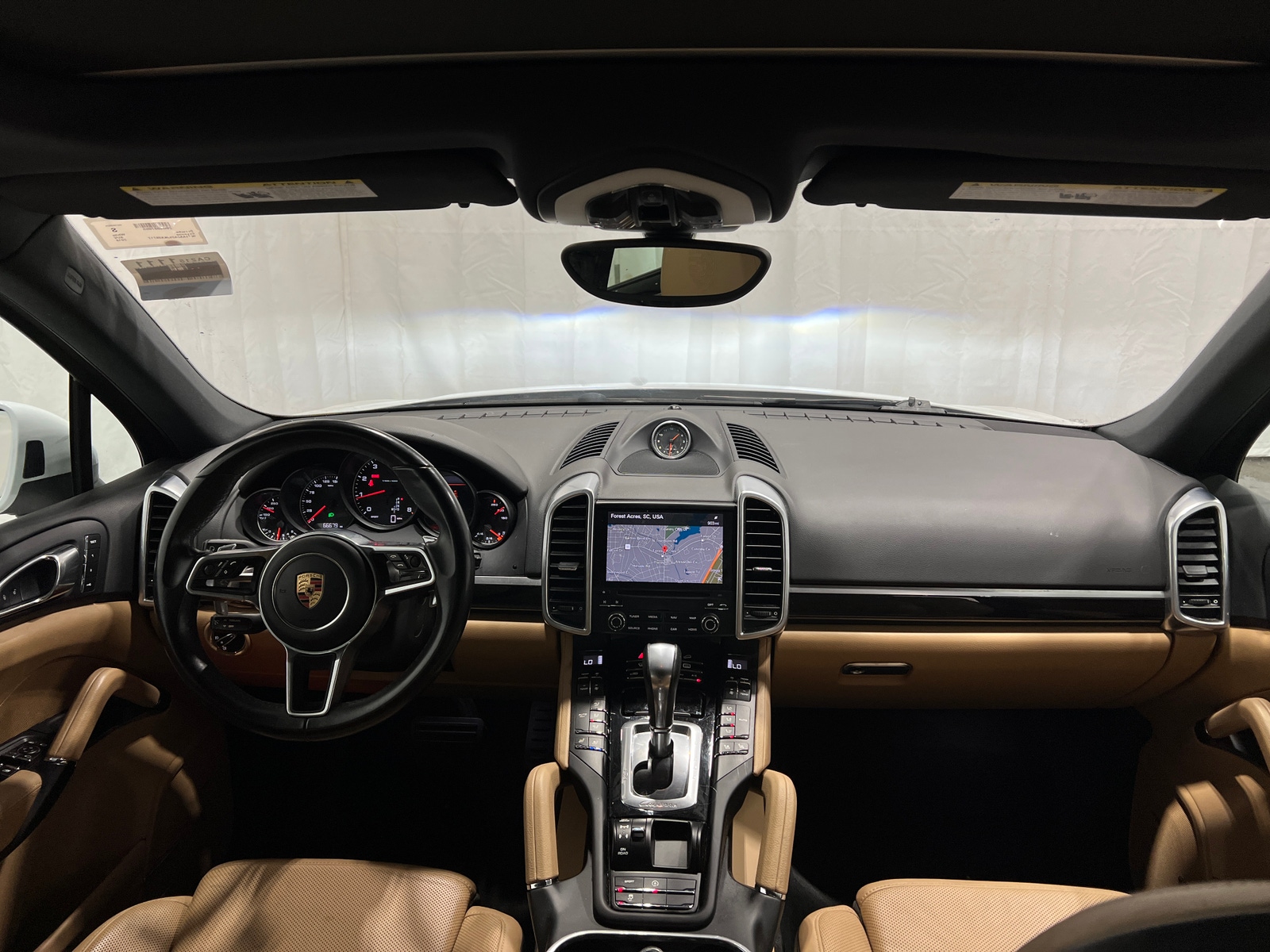 Thumbnail: 2018 Porsche Cayenne - 2