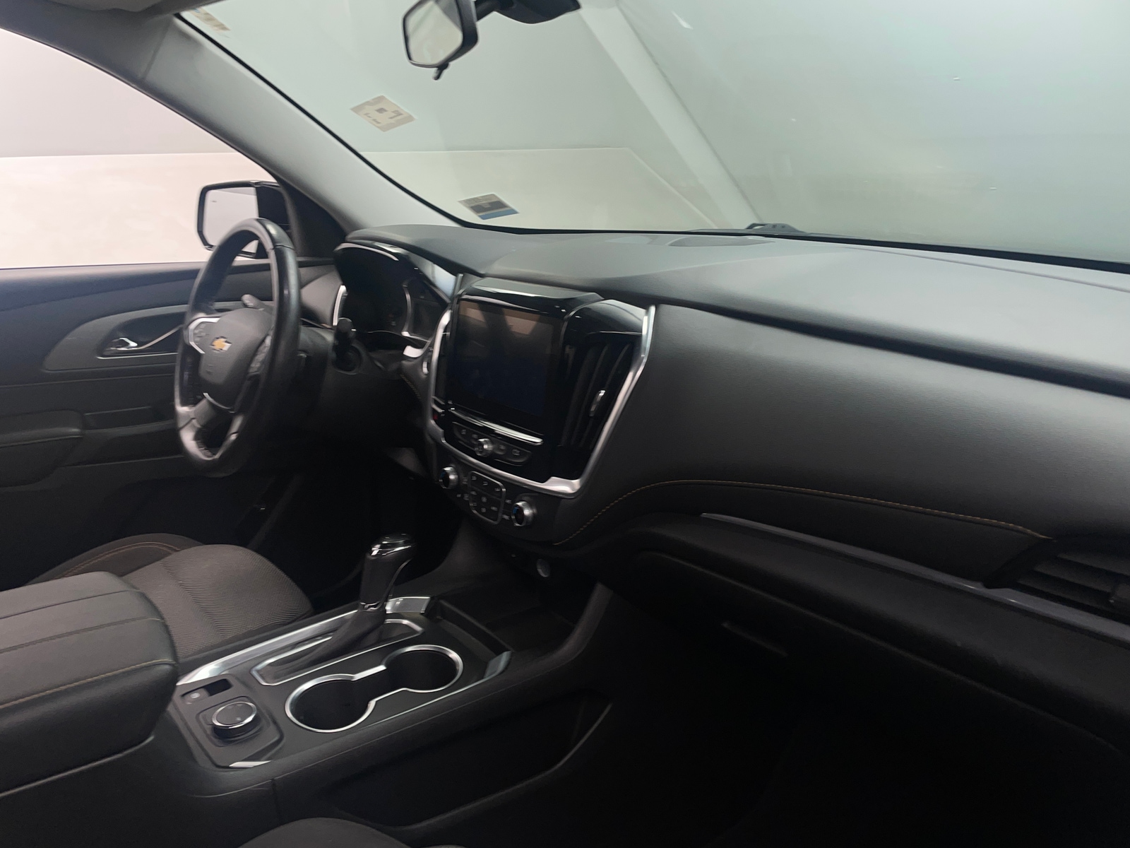 Thumbnail: 2019 Chevrolet Traverse - 3