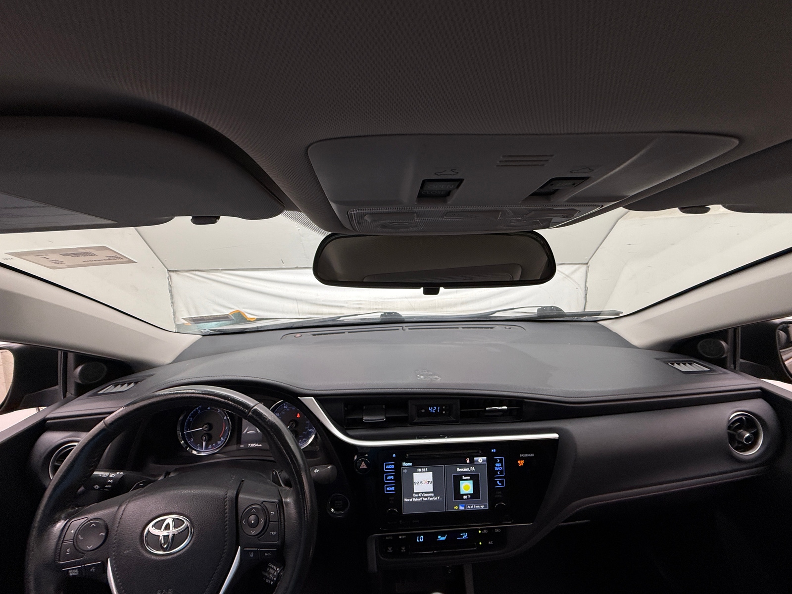 Thumbnail: 2017 Toyota Corolla - 3