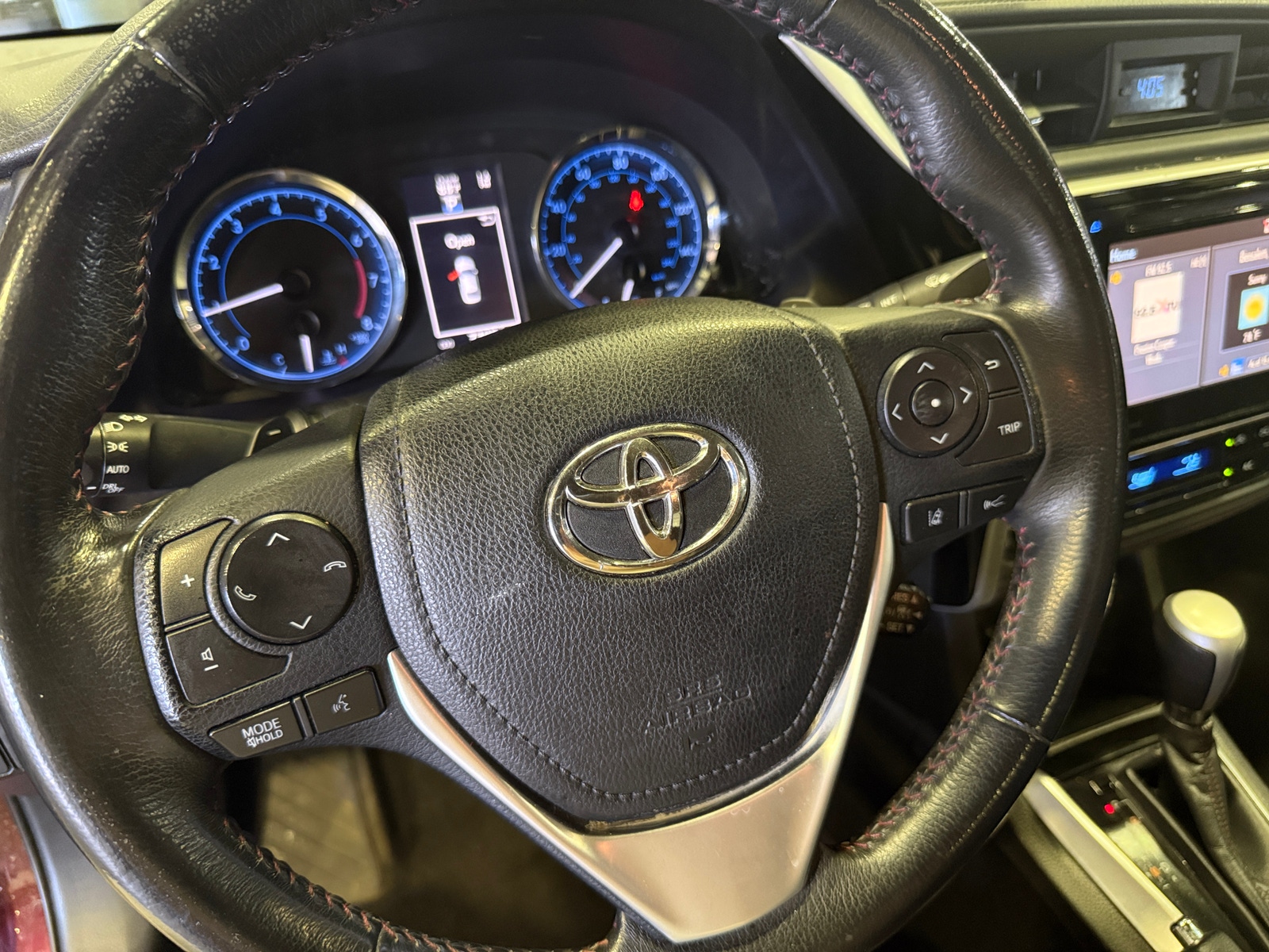 Thumbnail: 2017 Toyota Corolla - 5