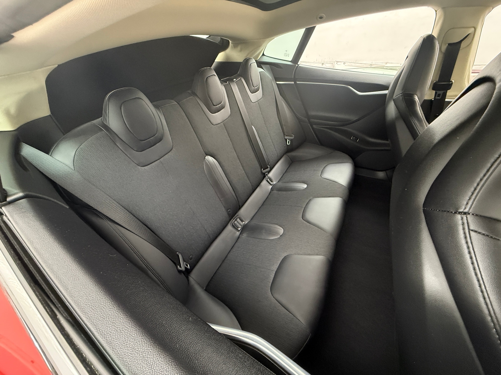Thumbnail: 2014 Tesla Model S - 6