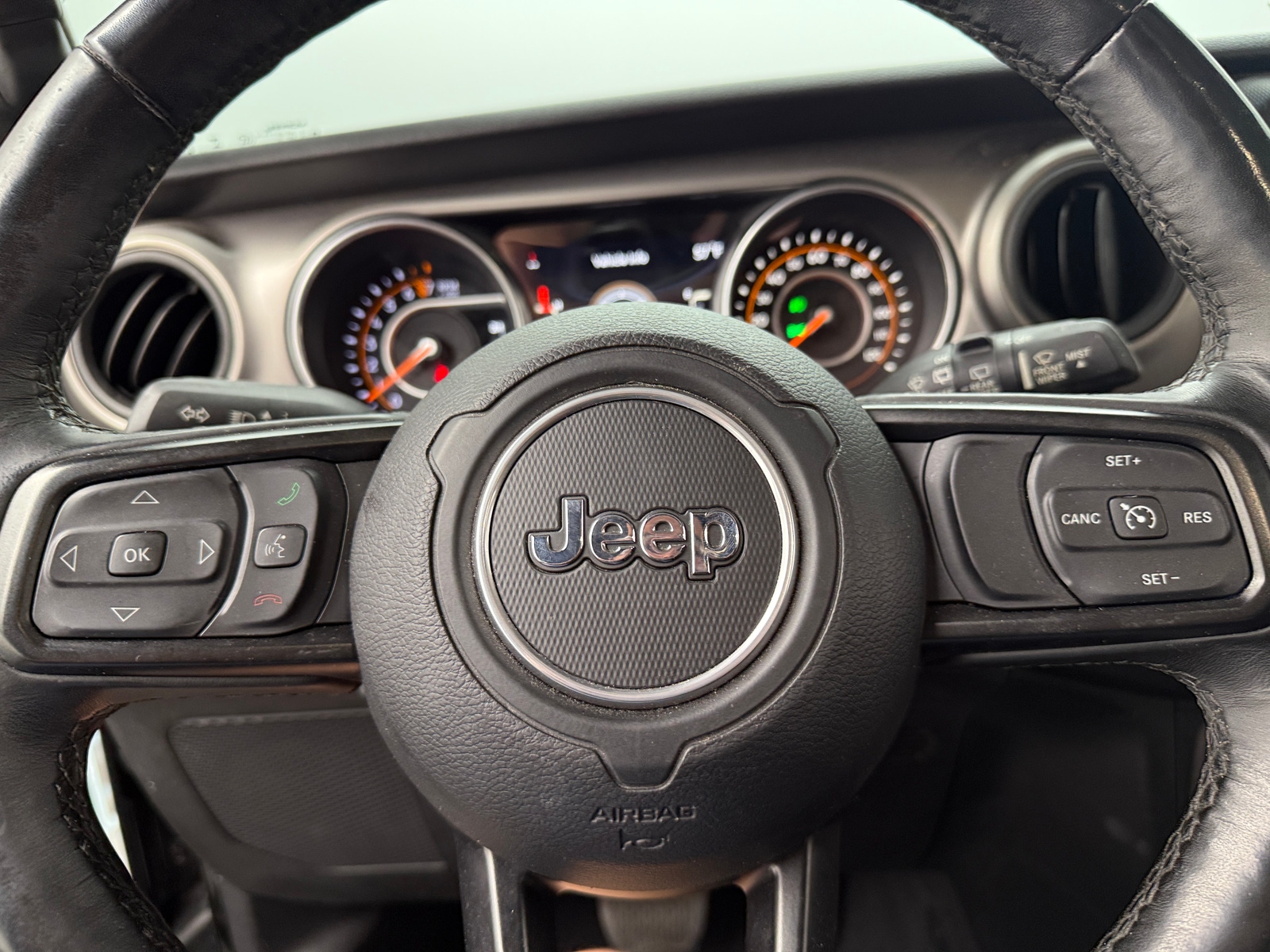 Thumbnail: 2020 Jeep Wrangler - 5