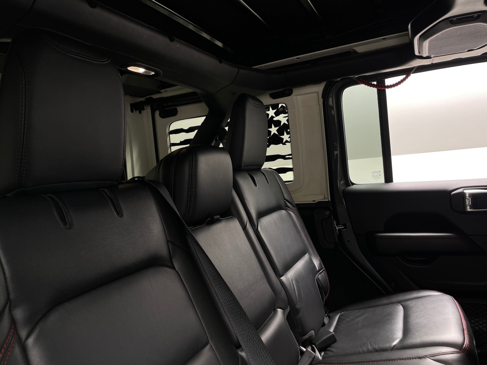 Thumbnail: 2020 Jeep Wrangler - 5