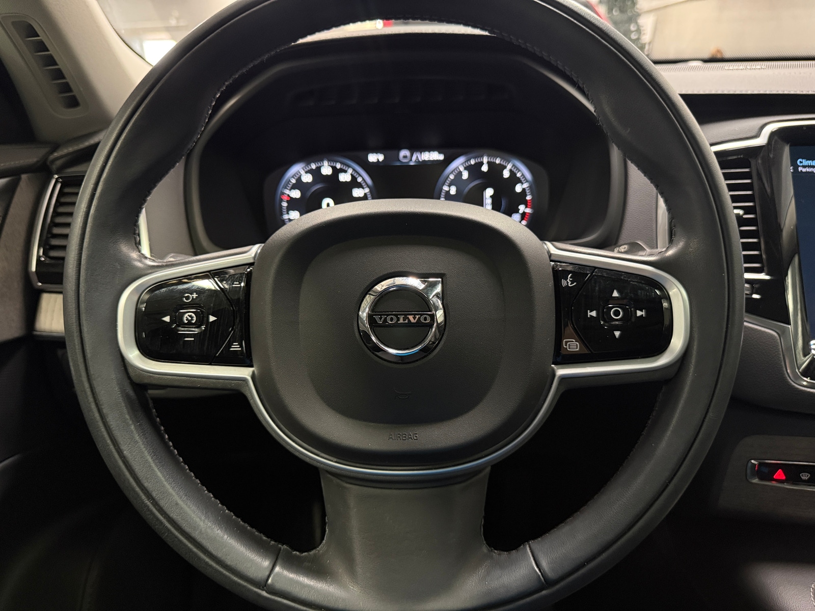 Thumbnail: 2021 Volvo XC90 - 4