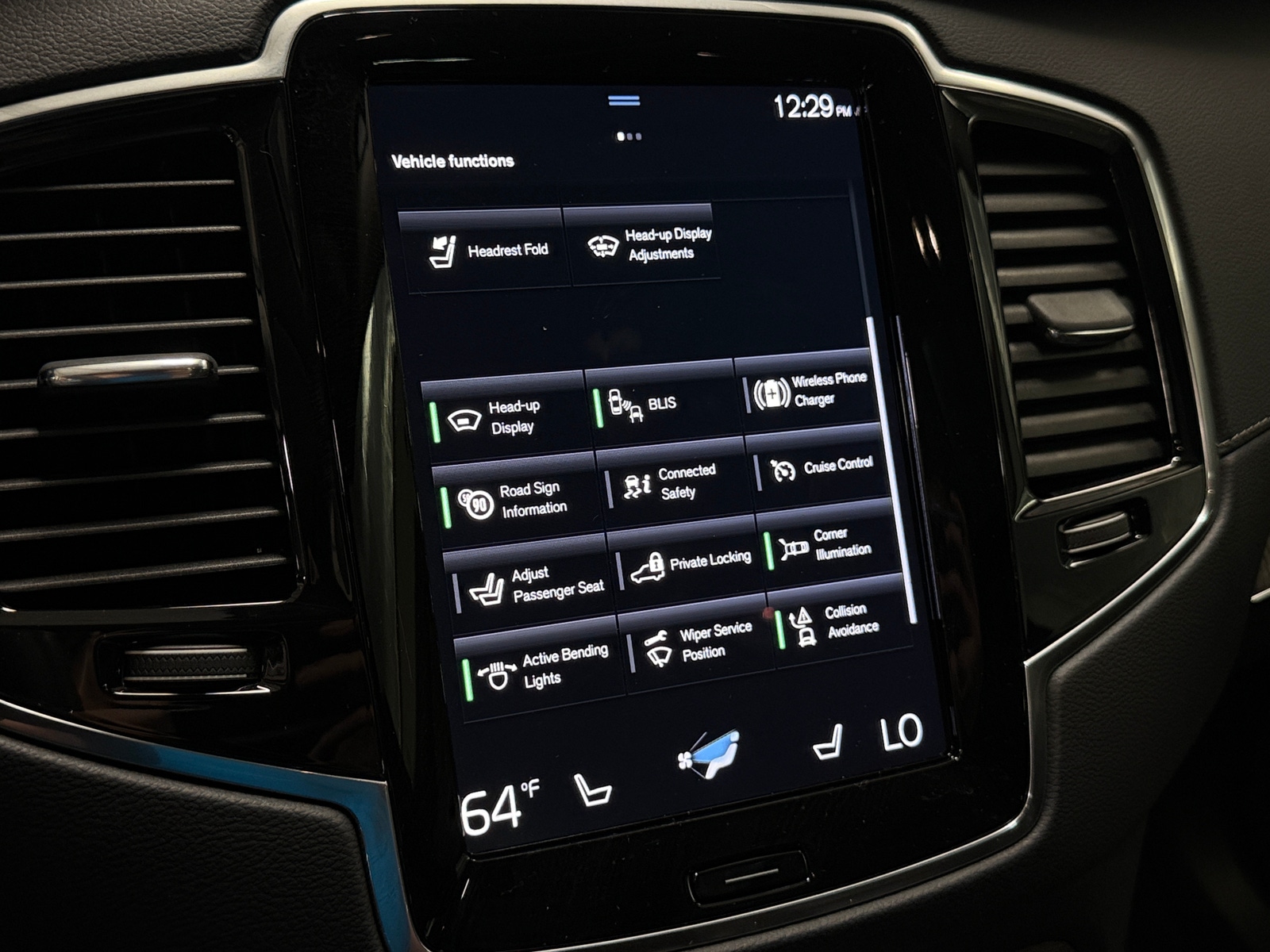 Thumbnail: 2021 Volvo XC90 - 3