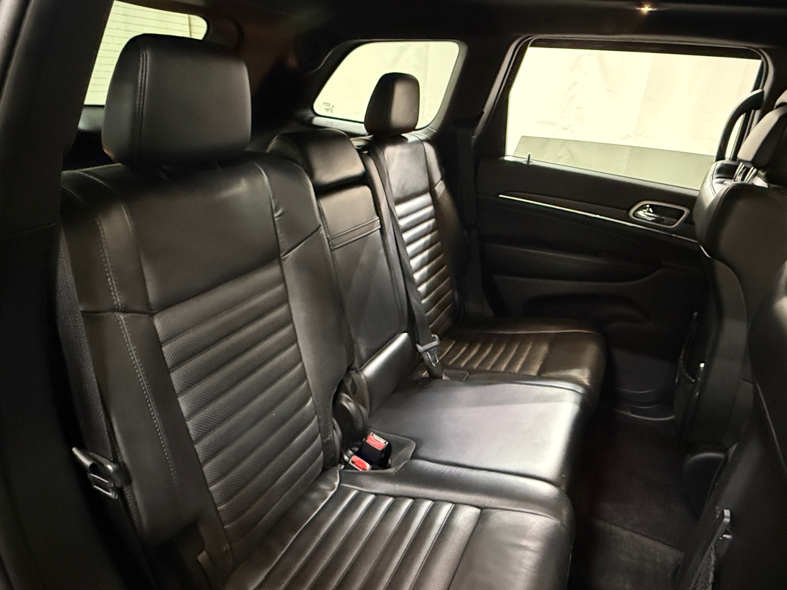 Thumbnail: 2018 Jeep Grand Cherokee - 5