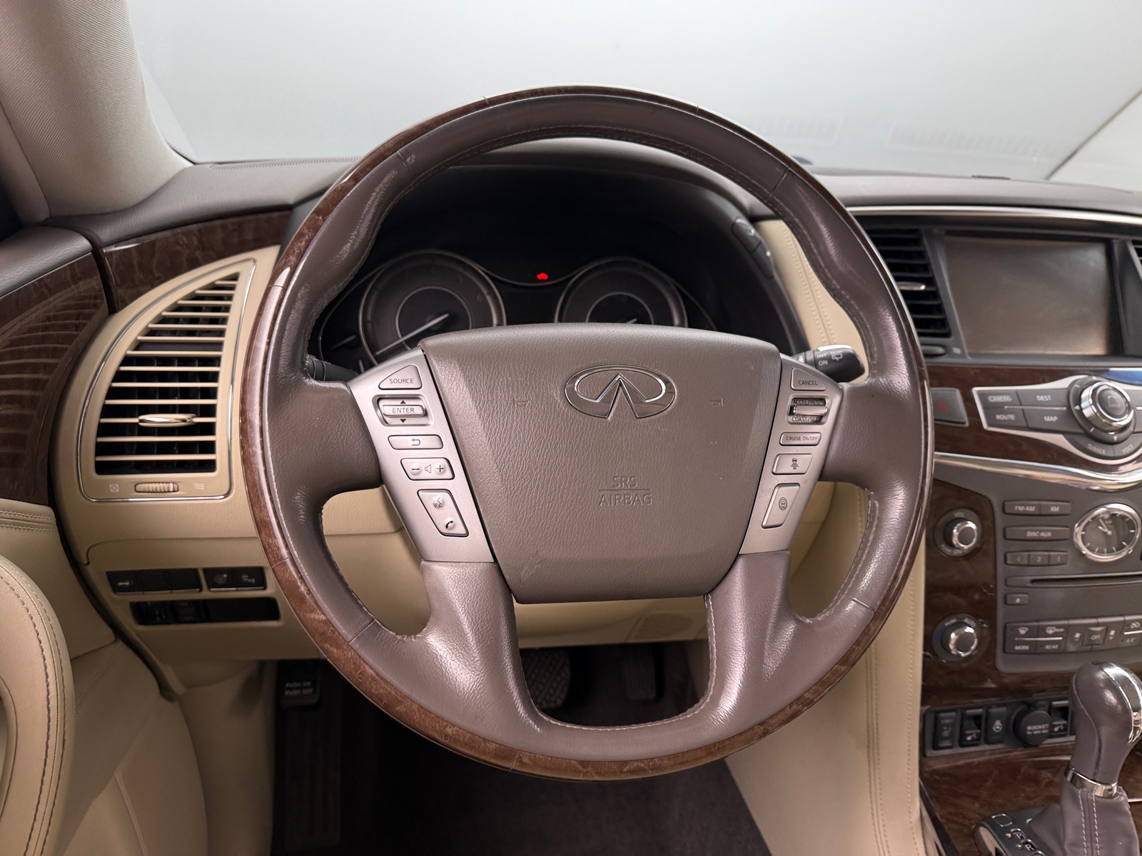 Thumbnail: 2017 INFINITI QX80 - 4