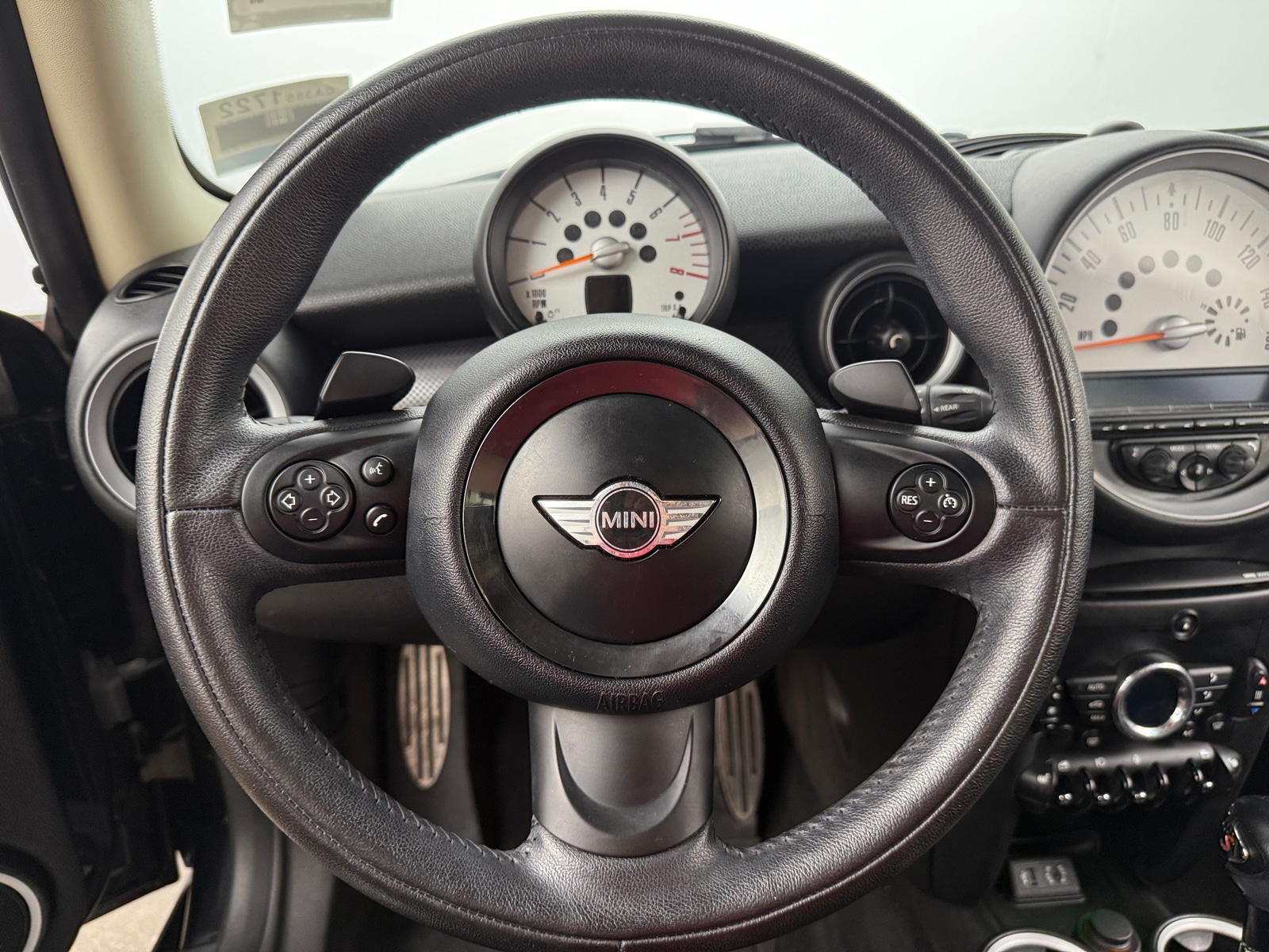 Thumbnail: 2013 MINI Cooper Hardtop - 3
