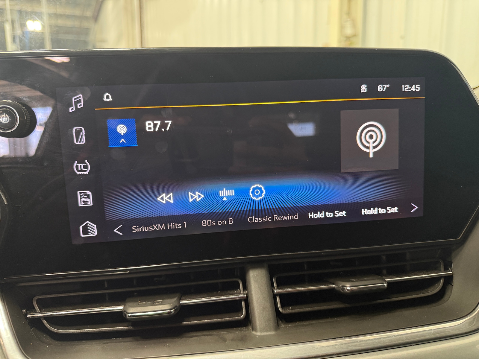 Thumbnail: 2024 Chevrolet Trax - 4