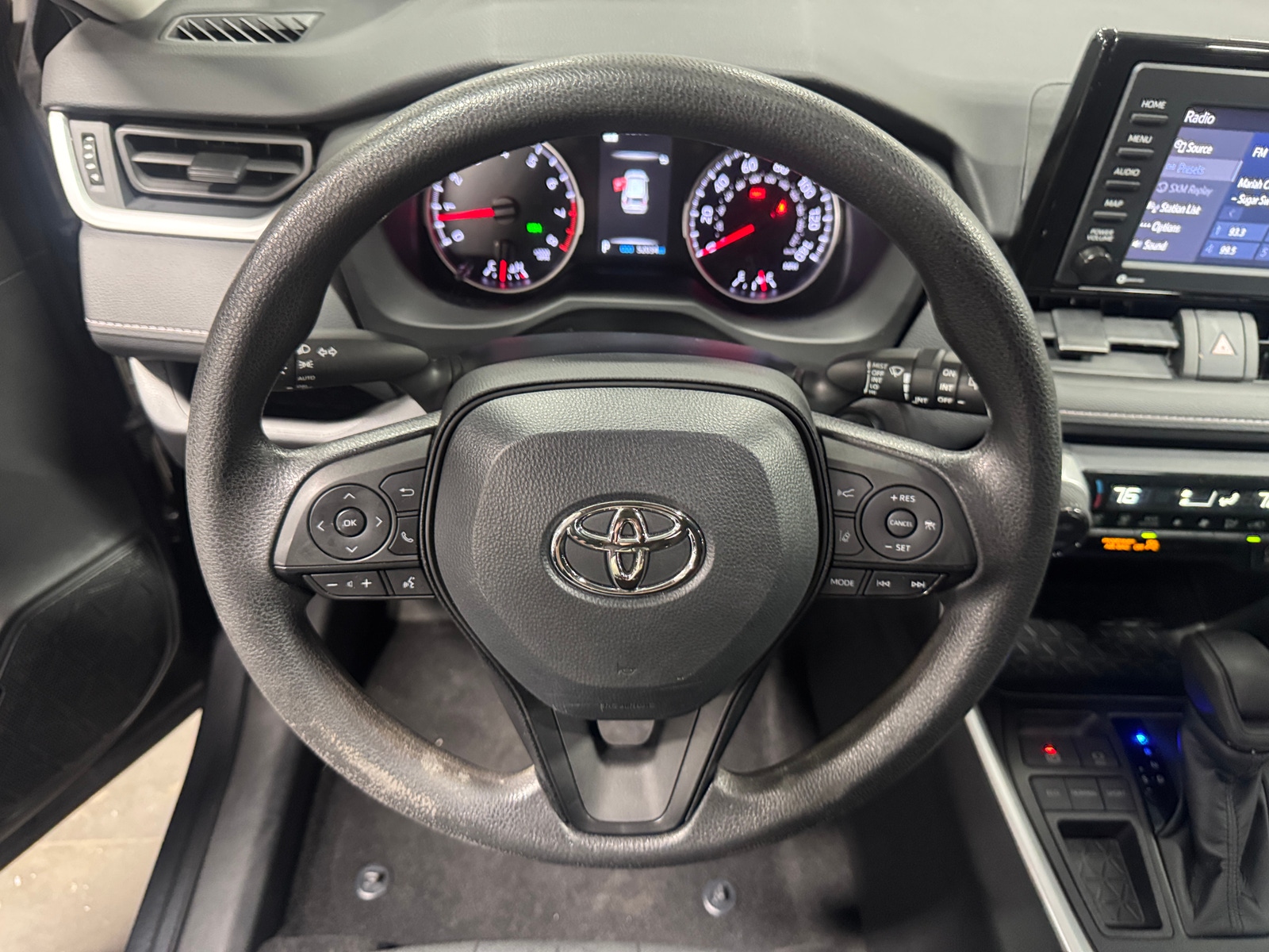 Thumbnail: 2022 Toyota RAV4 - 5