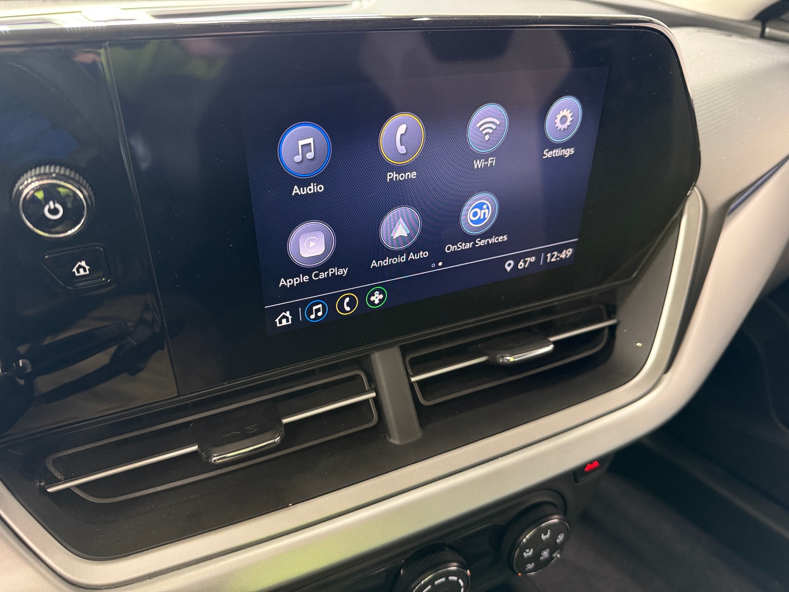 Thumbnail: 2025 Chevrolet Trax - 4