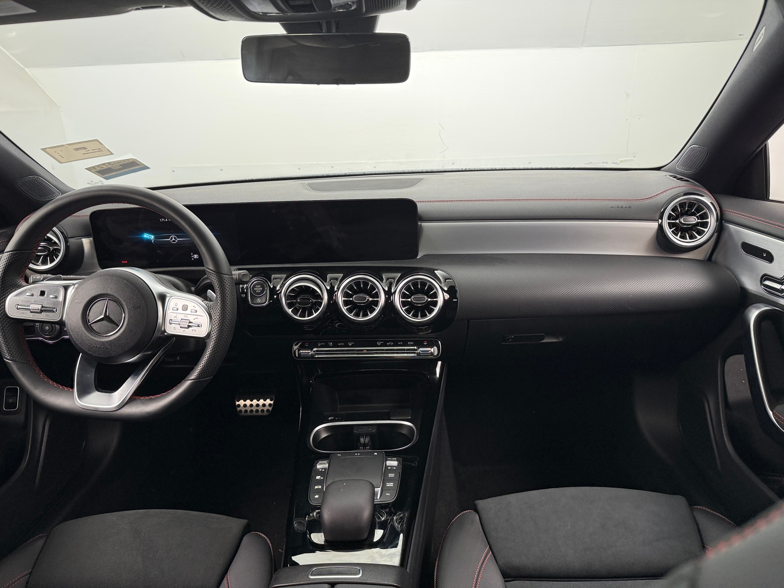 Thumbnail: 2023 Mercedes-Benz CLA - 2