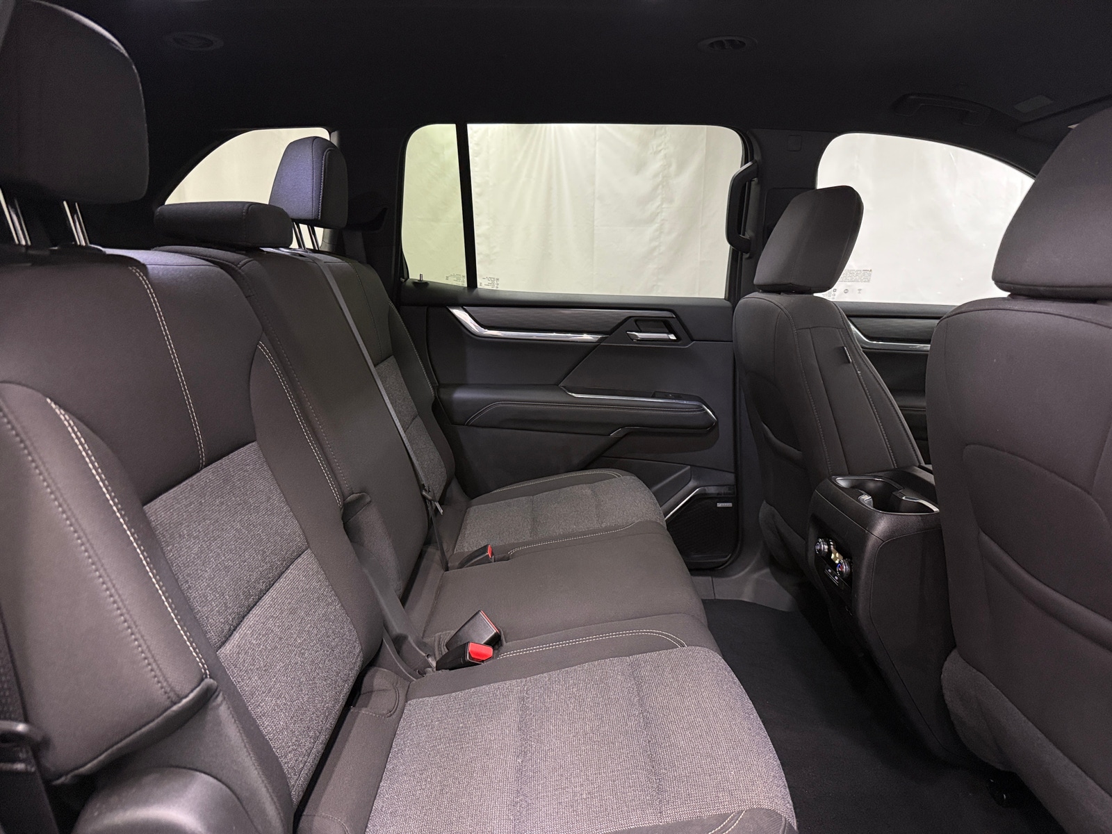 Thumbnail: 2025 GMC Acadia - 6