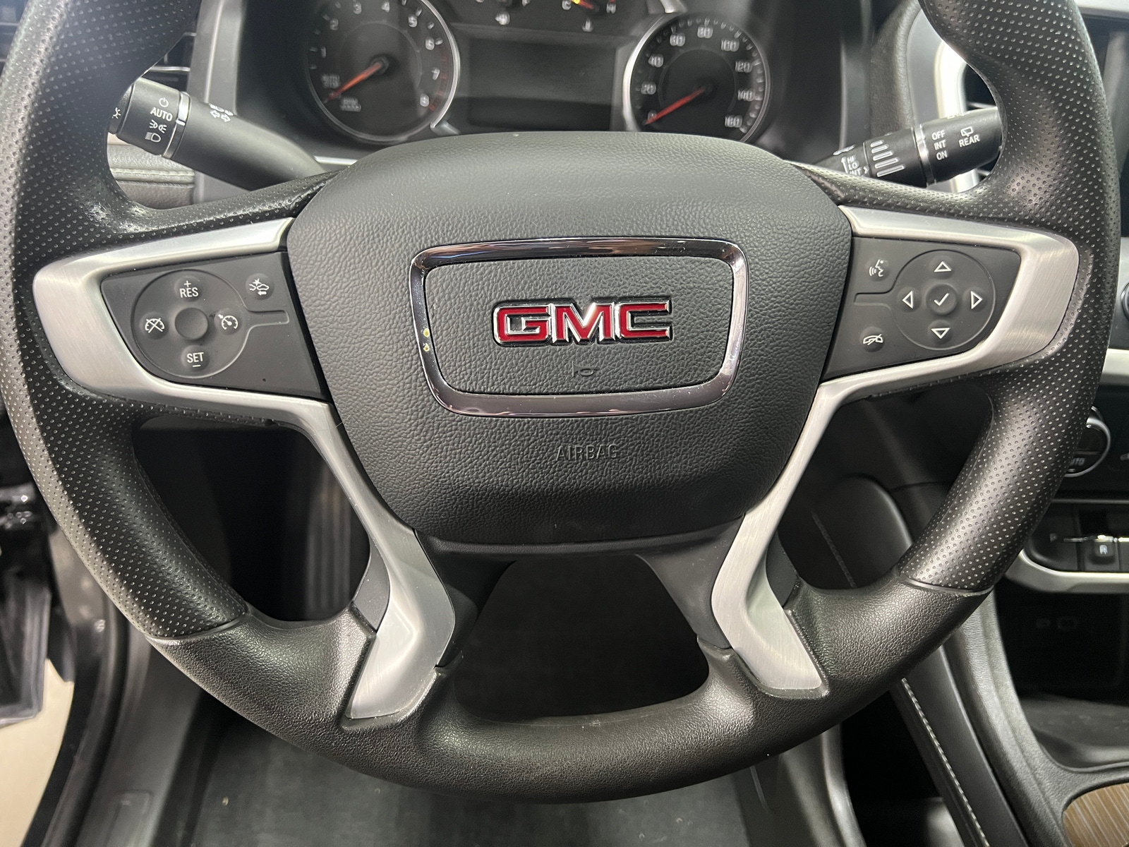 Thumbnail: 2023 GMC Acadia - 5