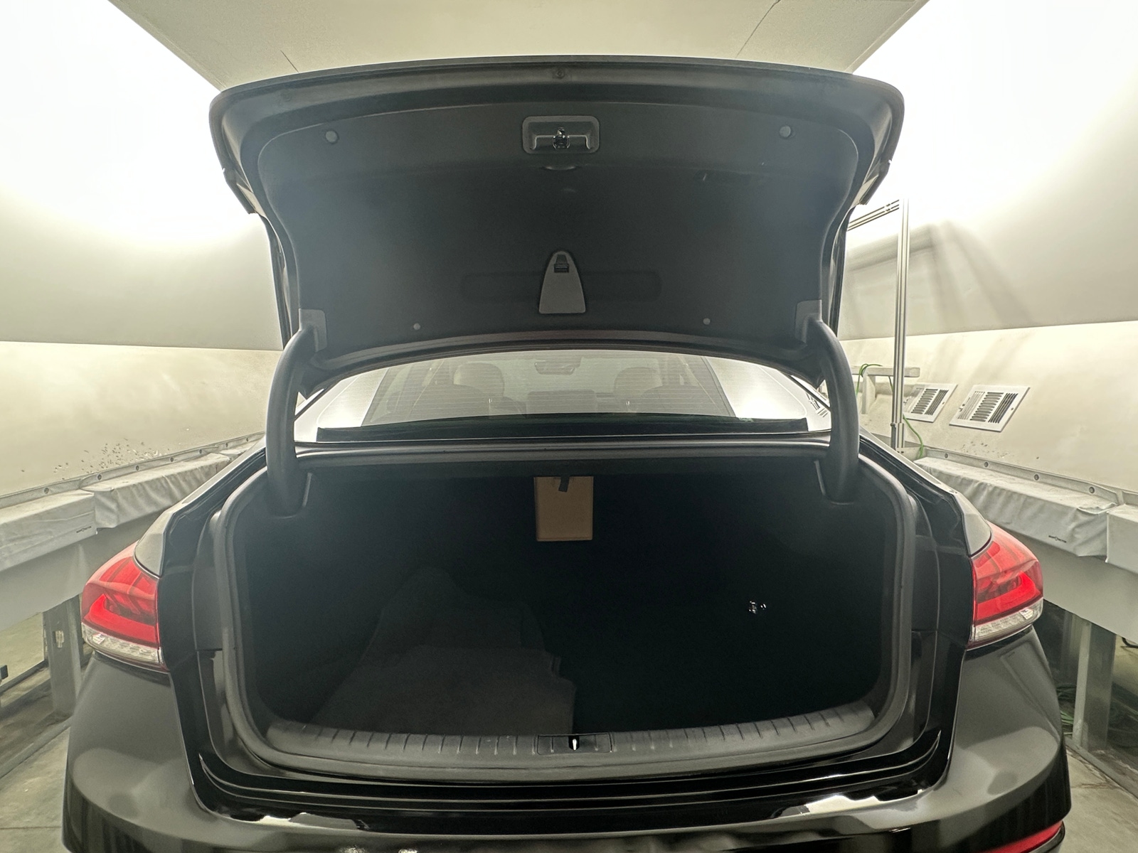 Thumbnail: 2019 Genesis G80 - 6