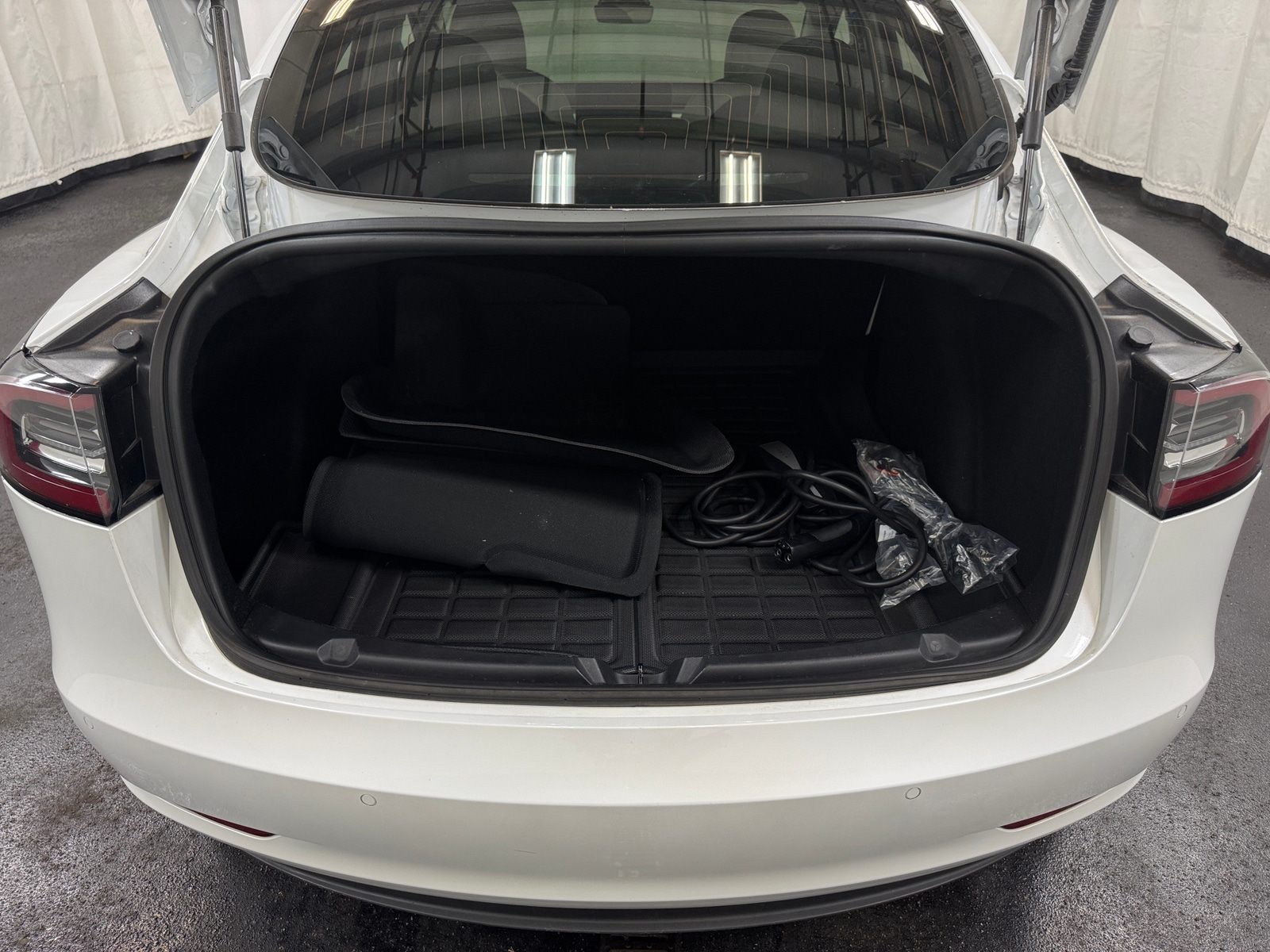 Thumbnail: 2020 Tesla Model 3 - 5