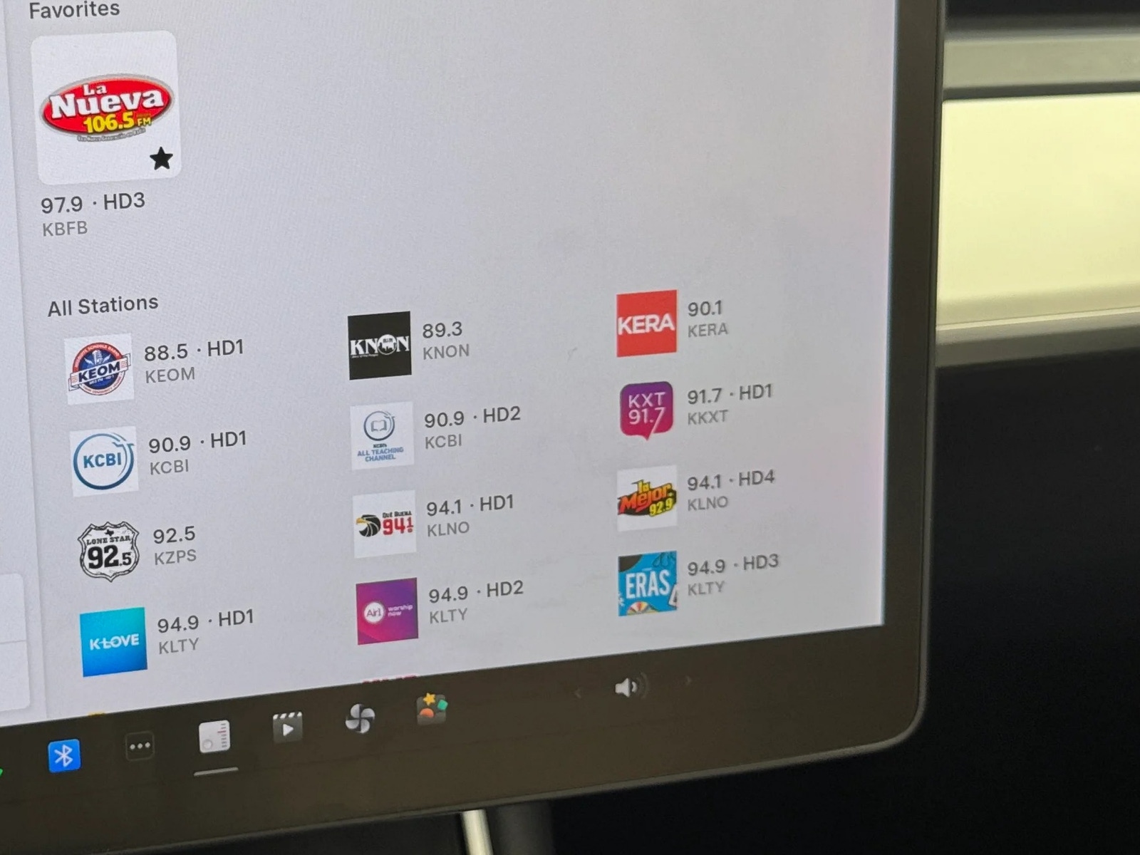 Thumbnail: 2020 Tesla Model 3 - 2