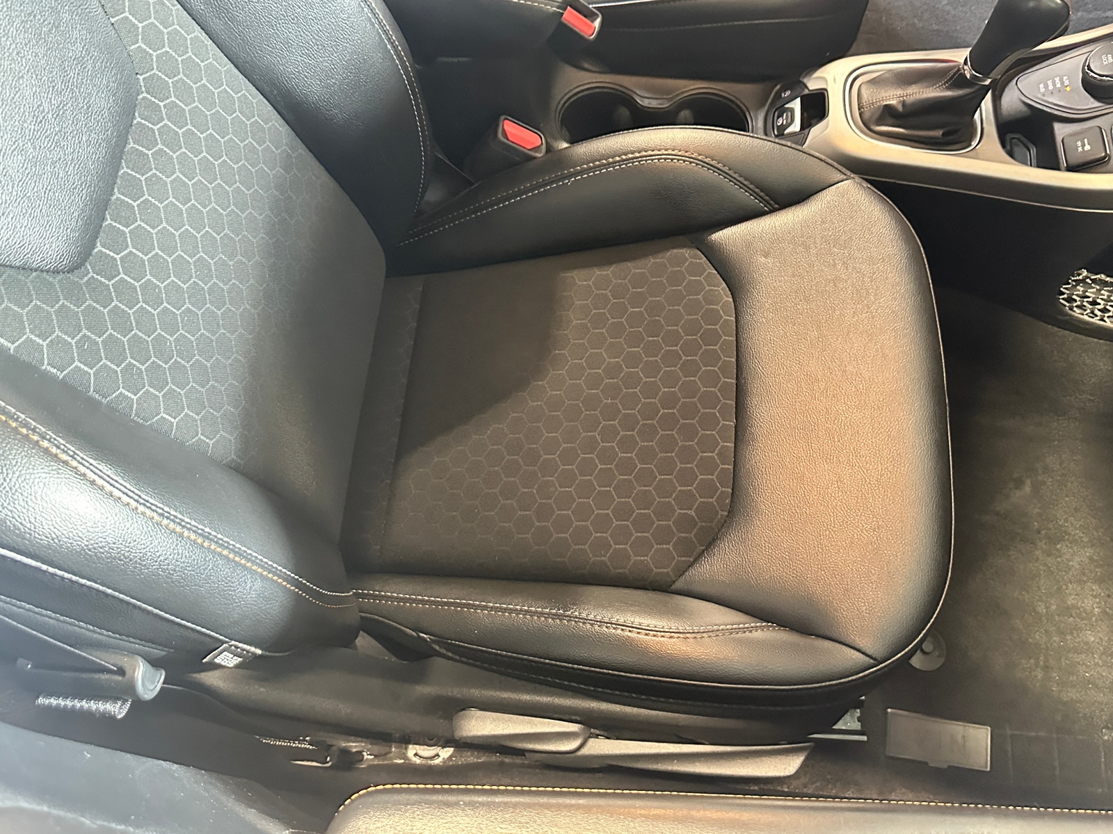 Thumbnail: 2018 Jeep Compass - 2