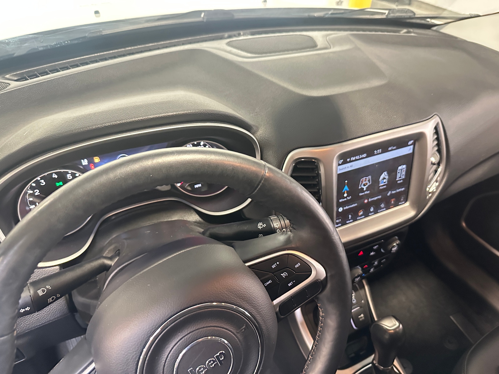 Thumbnail: 2018 Jeep Compass - 3